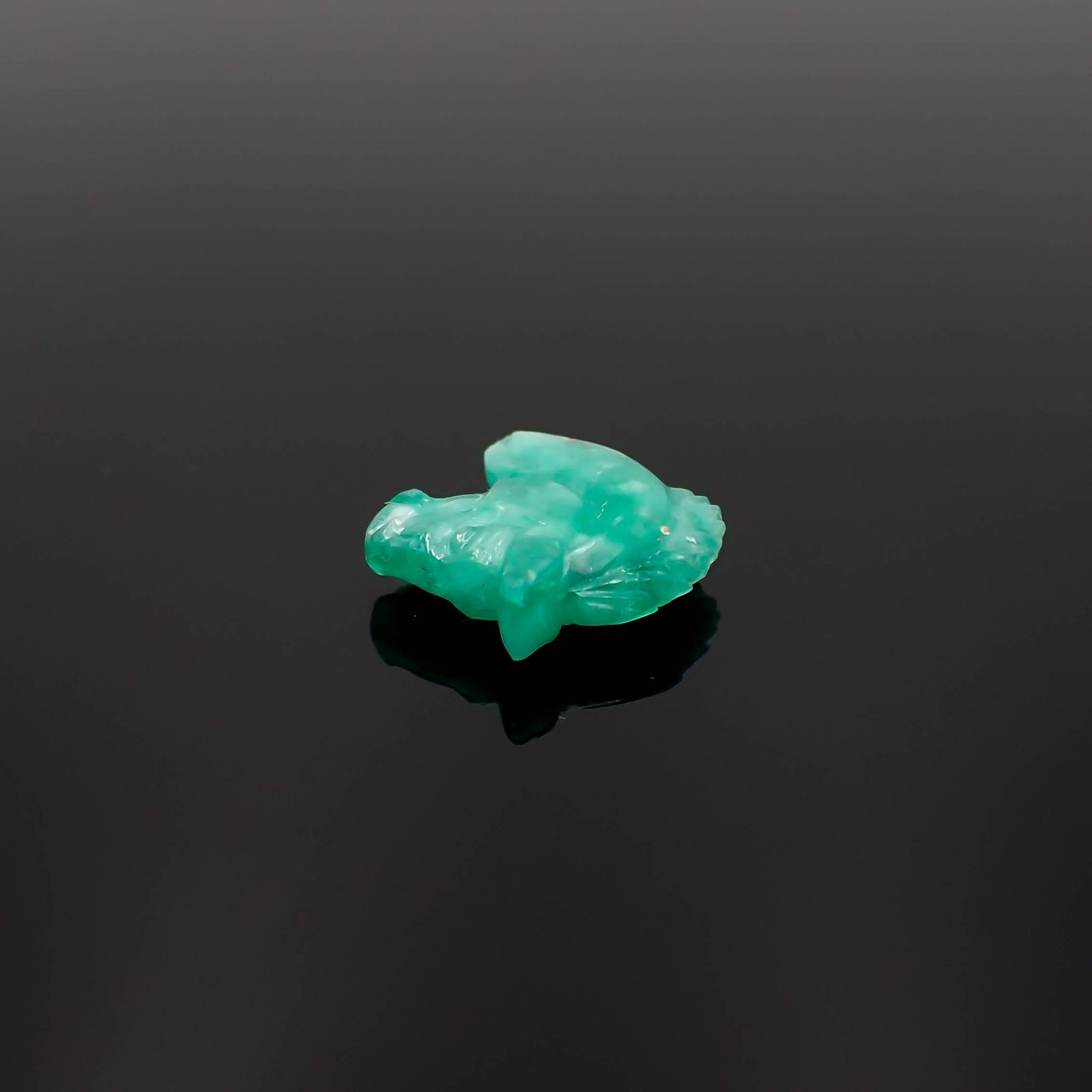 ◇カスタムカット・馬彫刻◇エメラルド コロンビア産 4.53ct[230421699]11.8x13.4mm前後