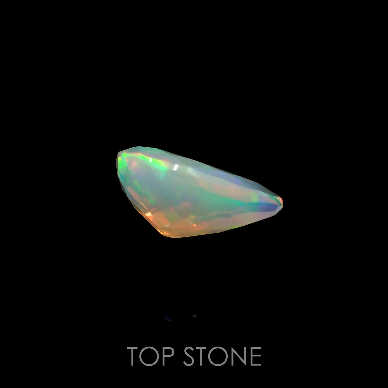 エチオピアオパール(宝石名オパール)エチオピア産 2.75ct 識別済[220717033]13.9x9.9mm前後