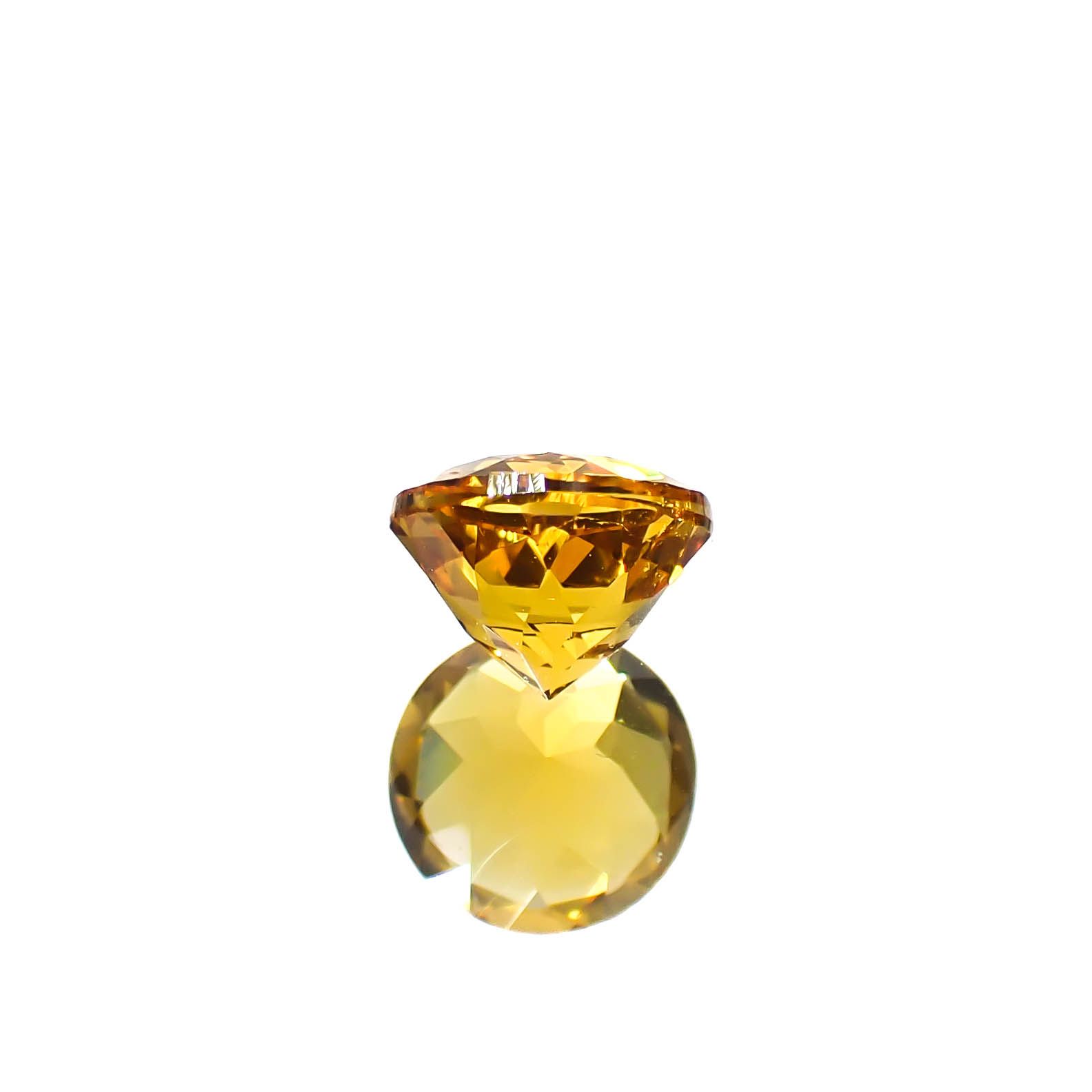 ゴールデンベリル ブラジル産 0.84ct [250530350]6.1x6mm前後
