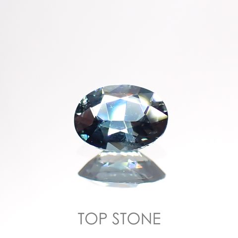 サファリン(宝石名サフィリン) スリランカ産 0.404ct ソ付(彩珠)[21019625]5.7×4.1mm前後