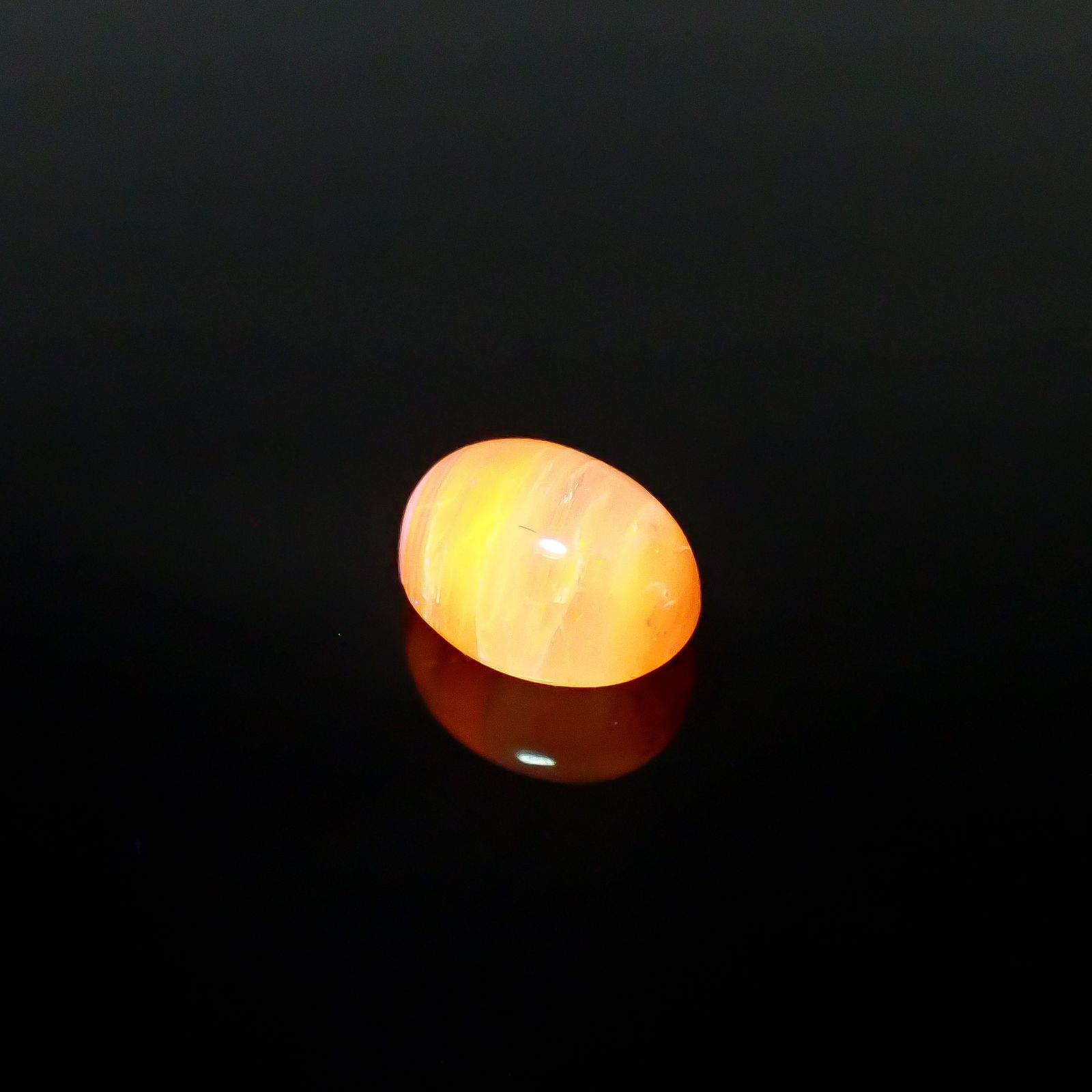 北海道オパール 北海道河東郡鹿追町然別産 1.82ct [250530405]8.8x7.2mm前後