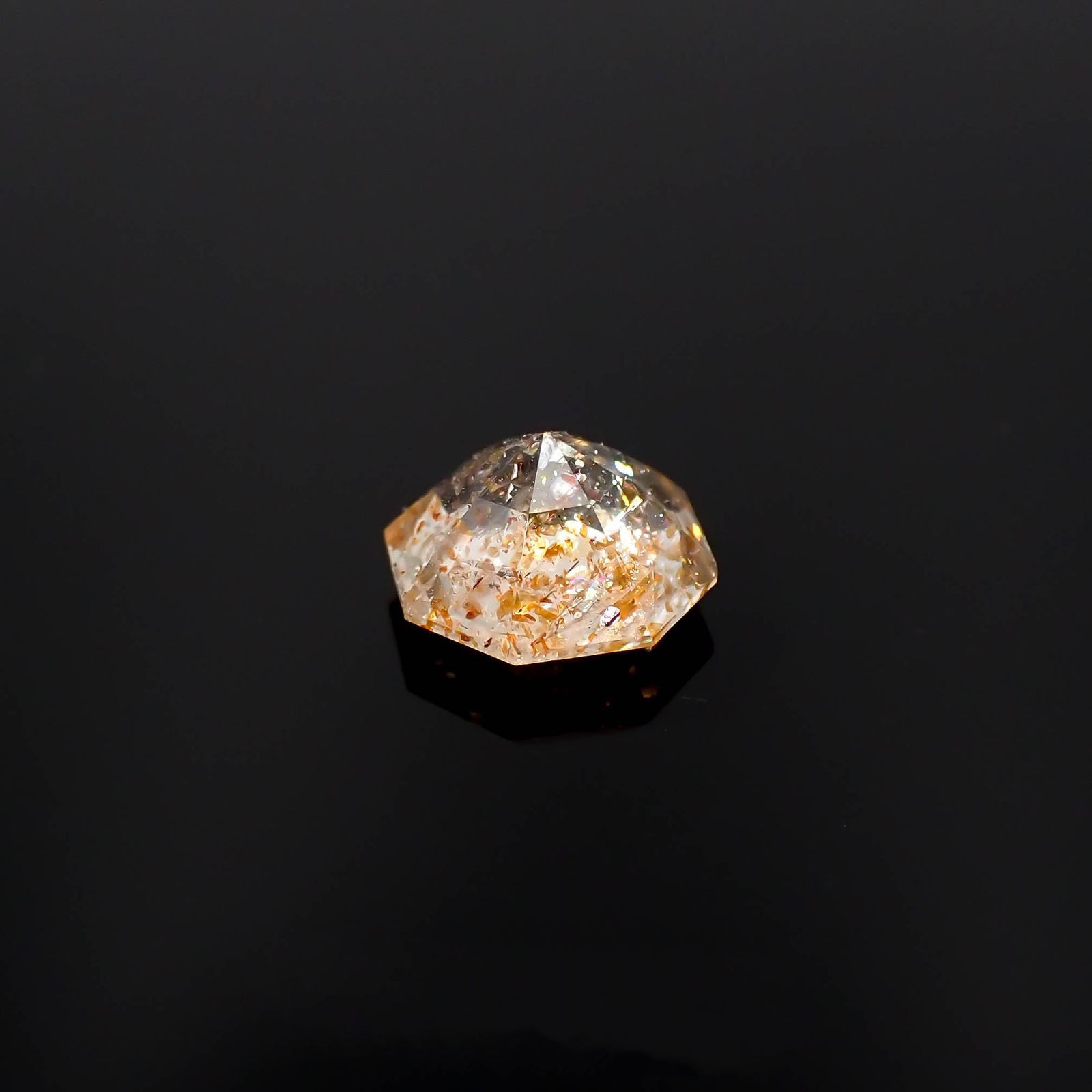 ◇オクタゴンカット◇イリュージョンサンストーン タンザニア産 0.88ct / 6.5x6.4mm前後 [230320950]