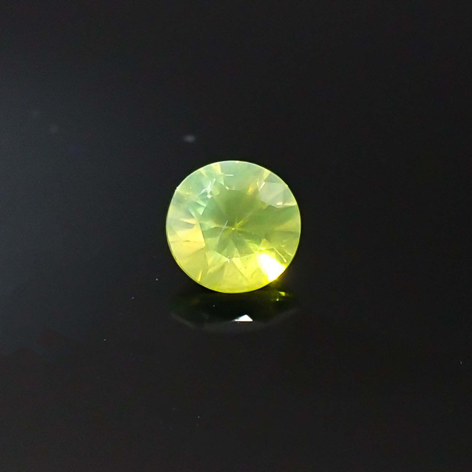 クリソベリル(宝石名クリソベリル)スリランカ産 0.23ct 識別済[230622494]3.6x3.6mm前後