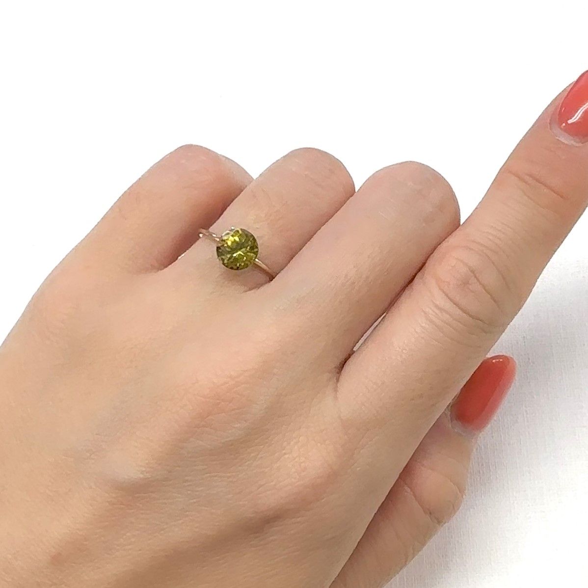 グロッシュラーアンドラダイトガーネット(宝石名グロッシュラー/アンドラダイト・ガーネット)ナミビア産 1.66ct 識別済[220114305]6.9x6.9mm前後