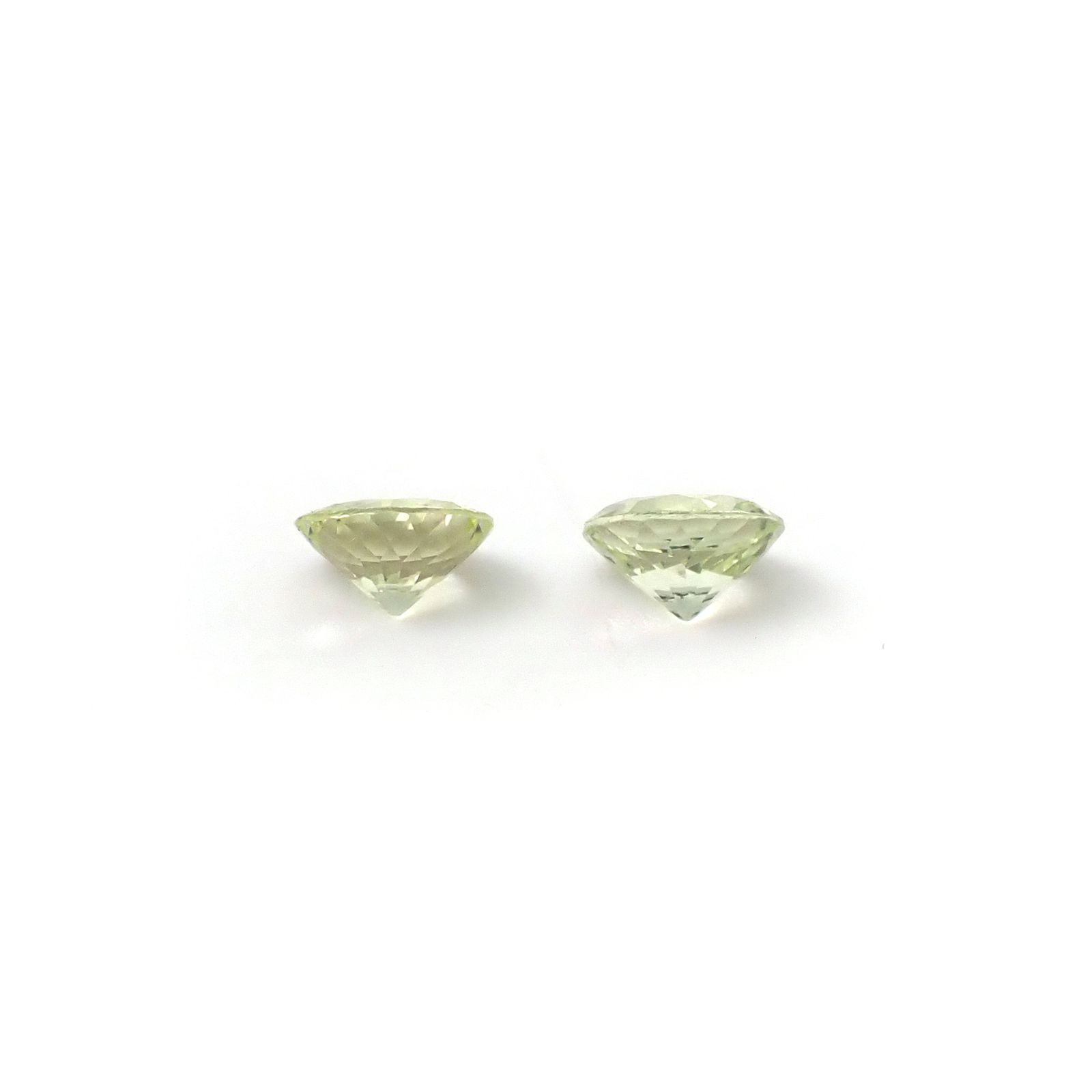 ◇ペアセット◇クリソベリル(宝石名クリソベリル)スリランカ/マダガスカル産 識別済 0.60ct(2pcs合計) / 4.2x4.2mm前後 [260131648]