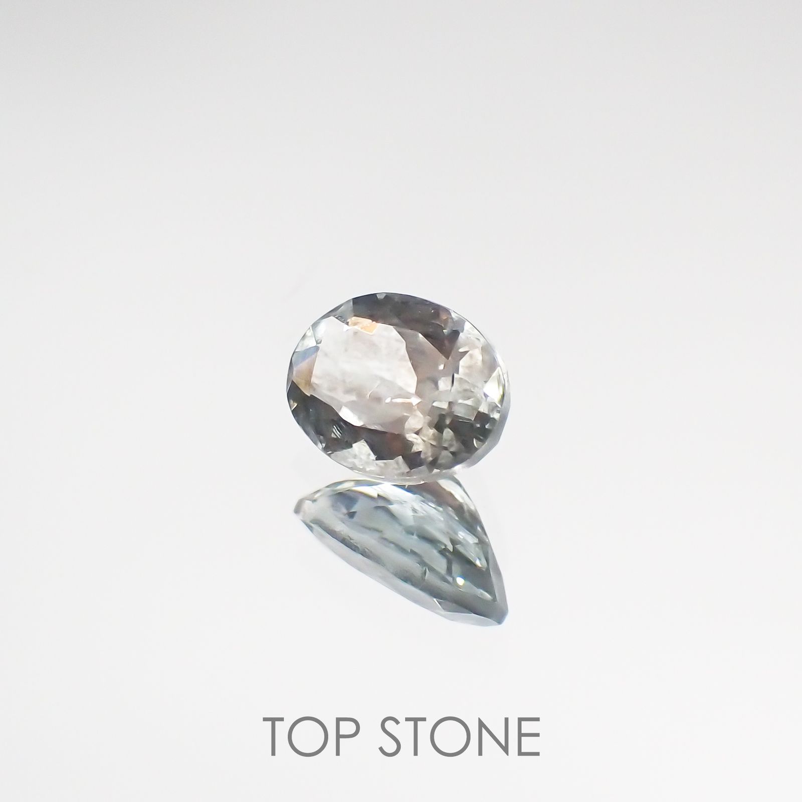 アベンチュリンアクアマリン ブラジル産 ルース 0.7ct[210712974]7×5mm前後