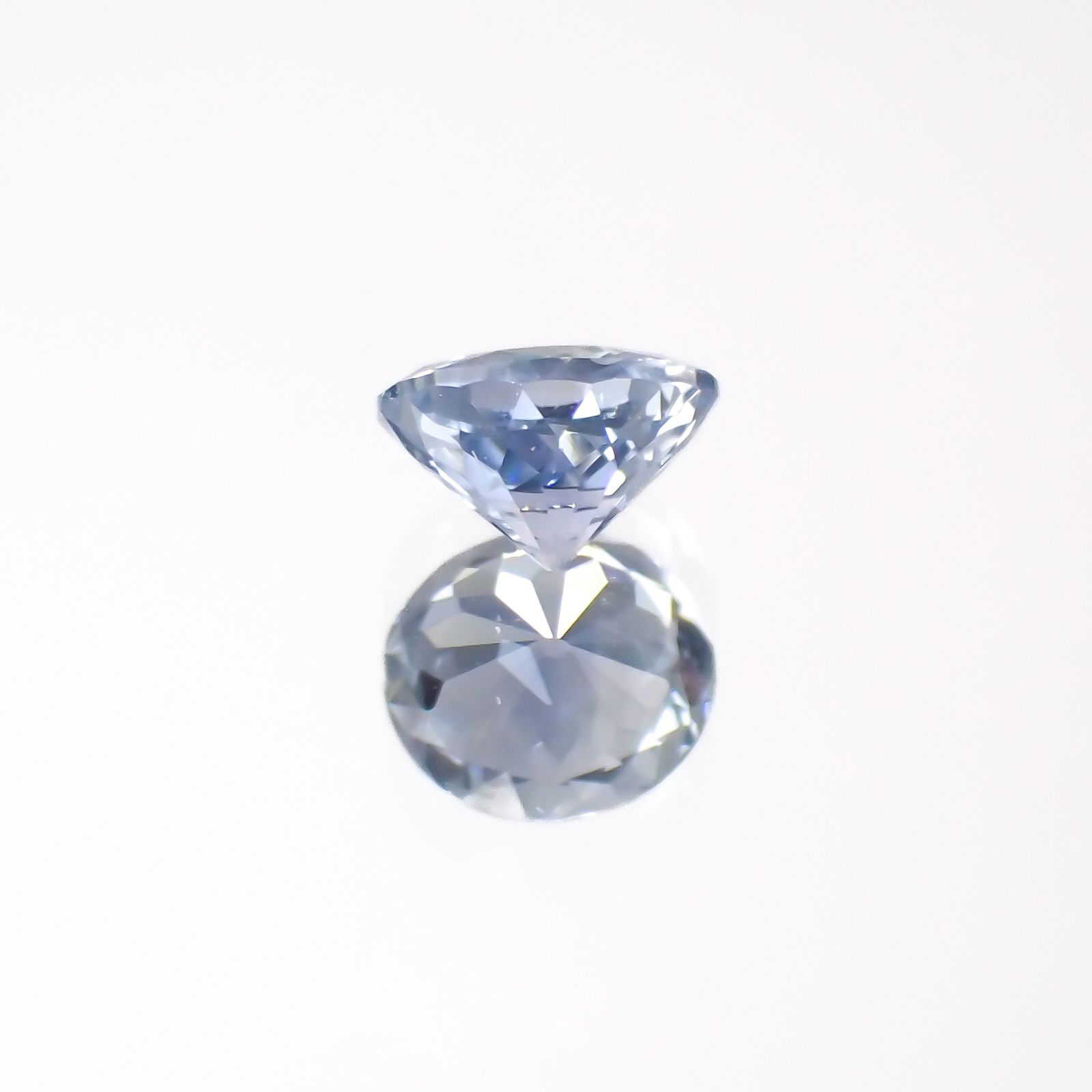 アイスブルーサファイア(宝石名サファイア)スリランカ/マダガスカル産 0.28ct 識別済[220918073]4x3.6mm前後