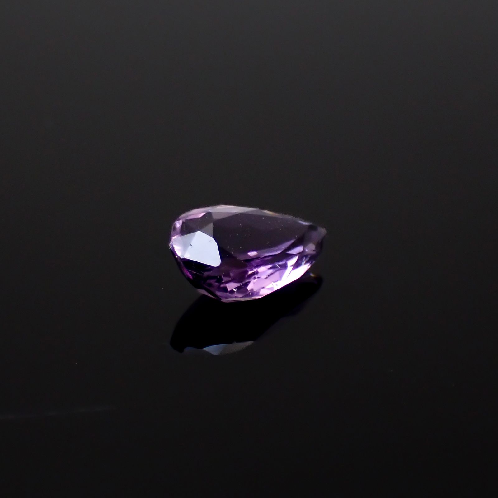 マリアライト(宝石名スキャポライト)スリランカ産 0.82ct 識別済 マリアライト(宝石名スキャポライト)スリランカ産 0.82ct 識別済