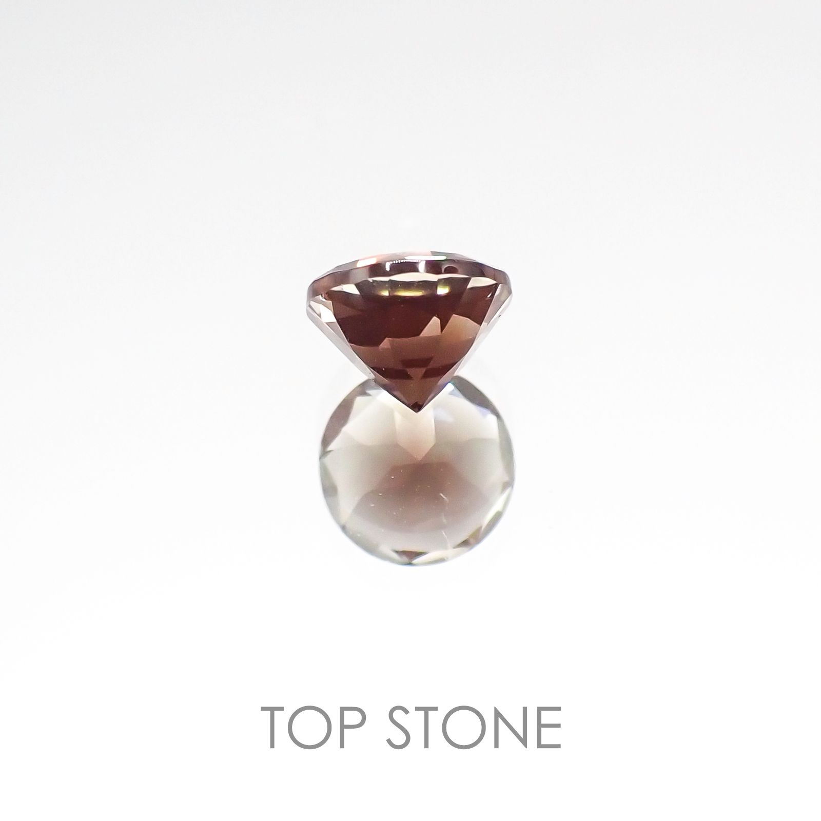バイカラーオレゴンサンストーン(宝石名バイカラー・ラブラドライト) アメリカ・オレゴン州産 0.46ct 識別済[20107096]5×5mm前後