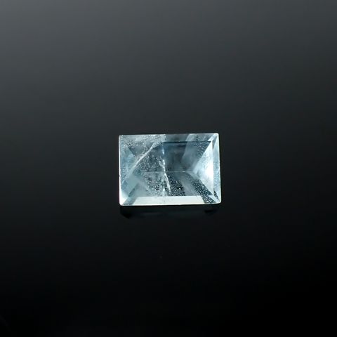 ◇ミラーカット◇アクアマリン モザンビーク産 0.87ct[240226101]7.1x5mm前後