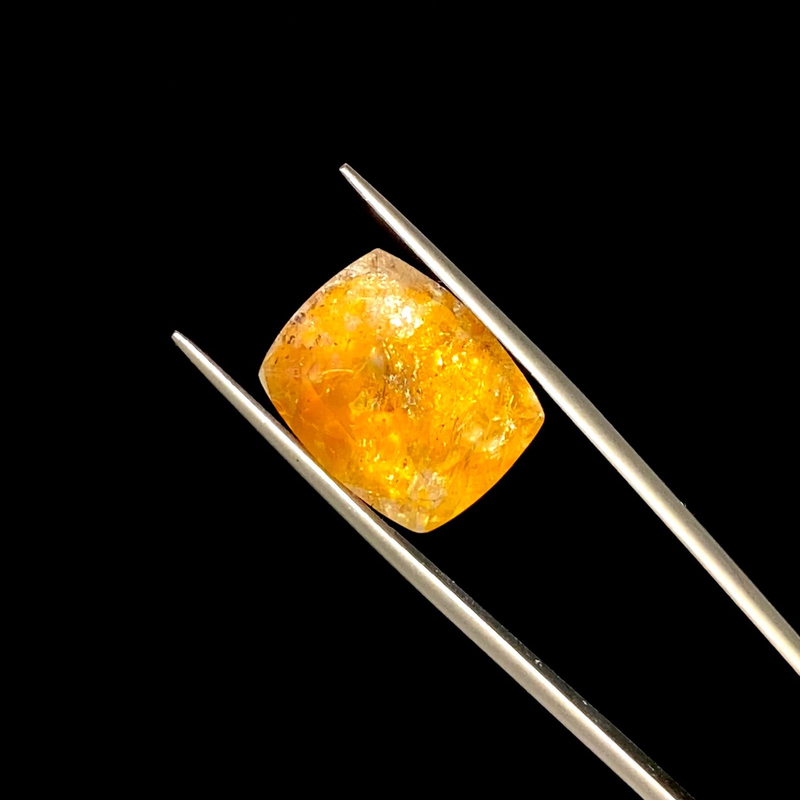 オーロラクォーツ ブラジル・ミナスジェライス産 13.95ct / 17x13.8mm