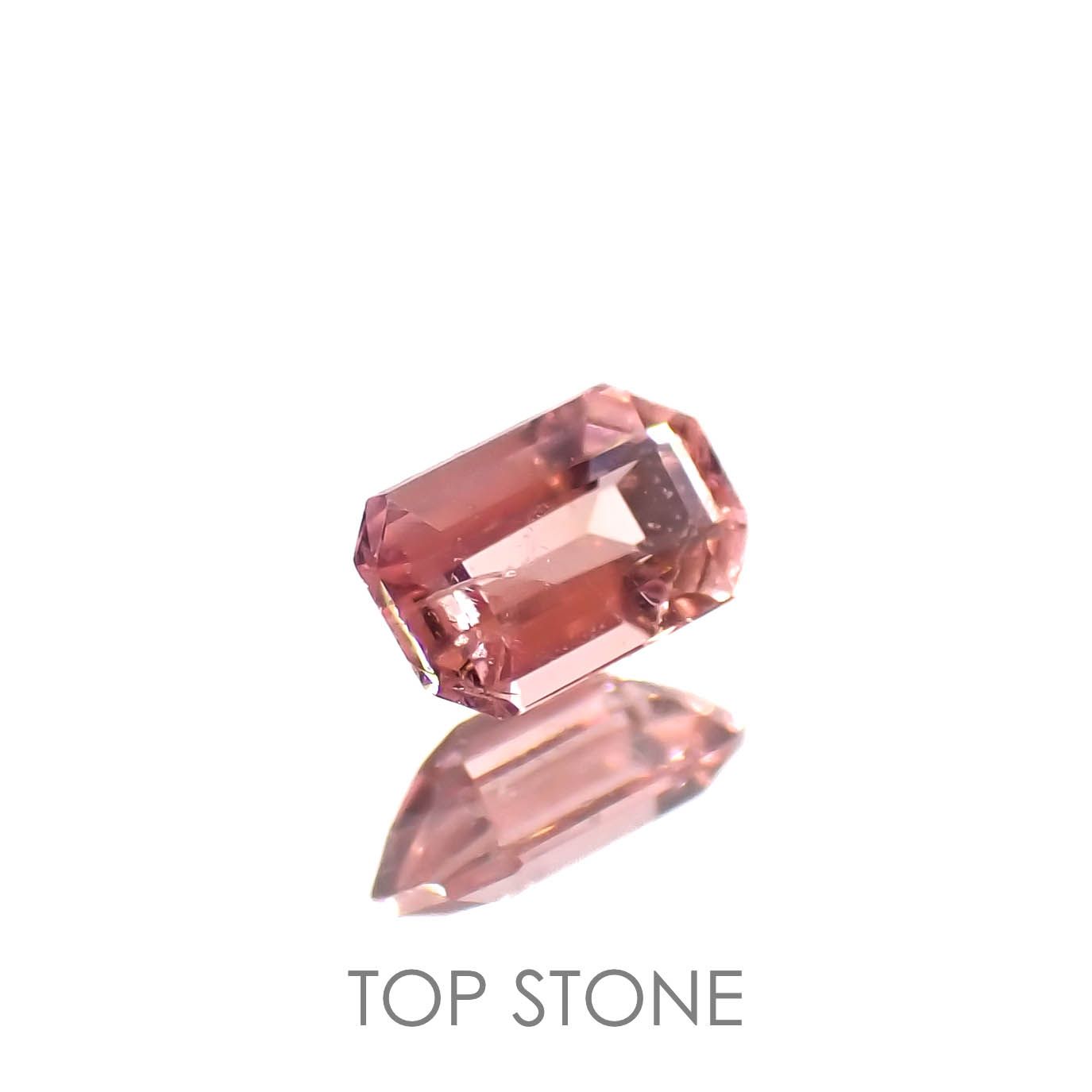 ヴェイリネナイト(宝石名ベイリネナイト)パキスタン産 0.078ct 識別済[221219292]3.2x1.8mm前後