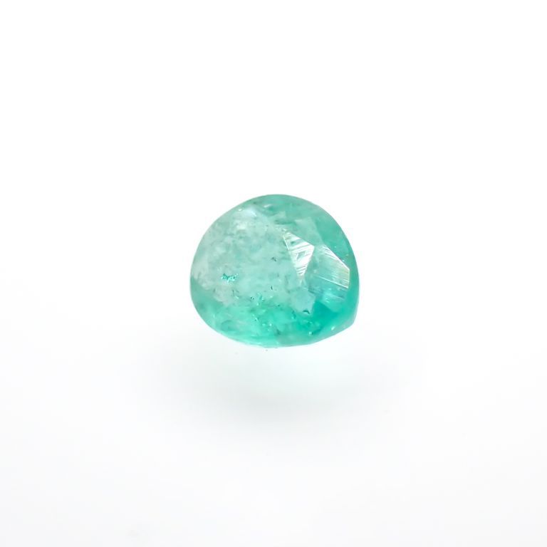 パライバトルマリン(宝石名トルマリン/別名パライバ・トルマリン)ブラジル・パライバ州バターリャ鉱山産 0.050ct 識別済[220616588]2.6x2.2mm前後
