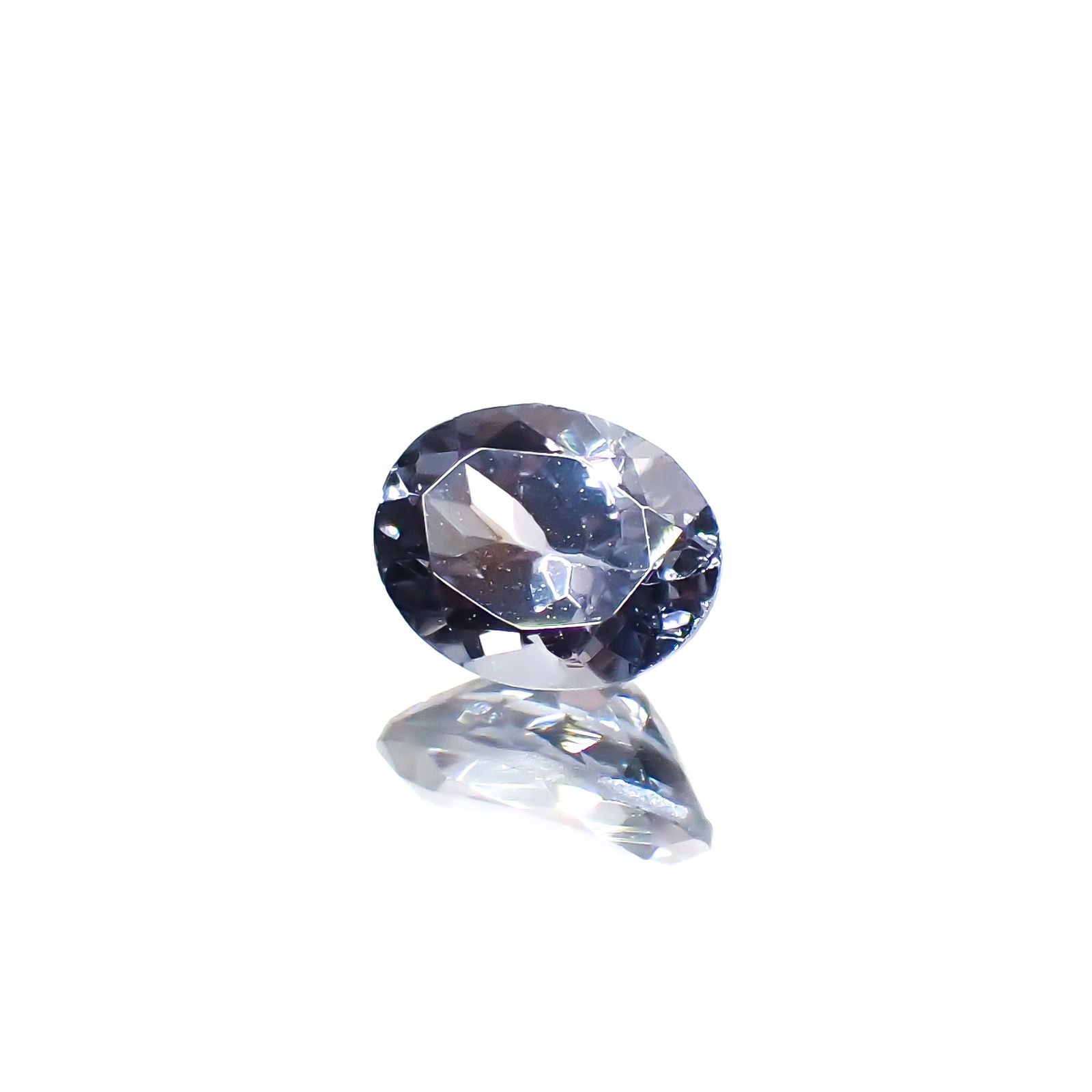 ベキリーブルーガーネット（カラーチェンジガーネット アレキタイプ） マダガスカル・ベキリー産 0.36ct[230923547]4.9x3.7mm前後