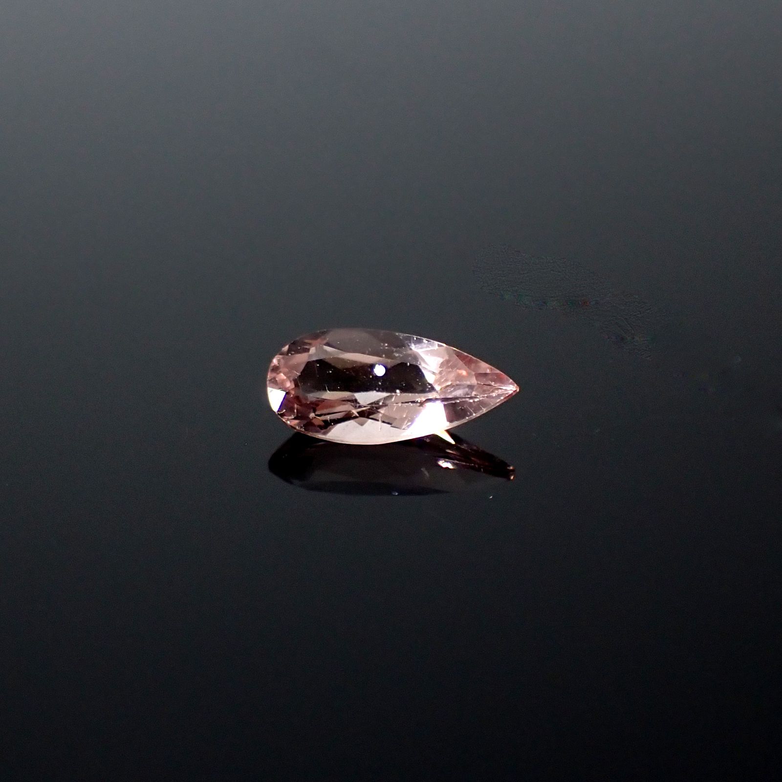 ピンクアパタイト ブラジル産 0.54ct[231224932]8.1x3.7mm前後