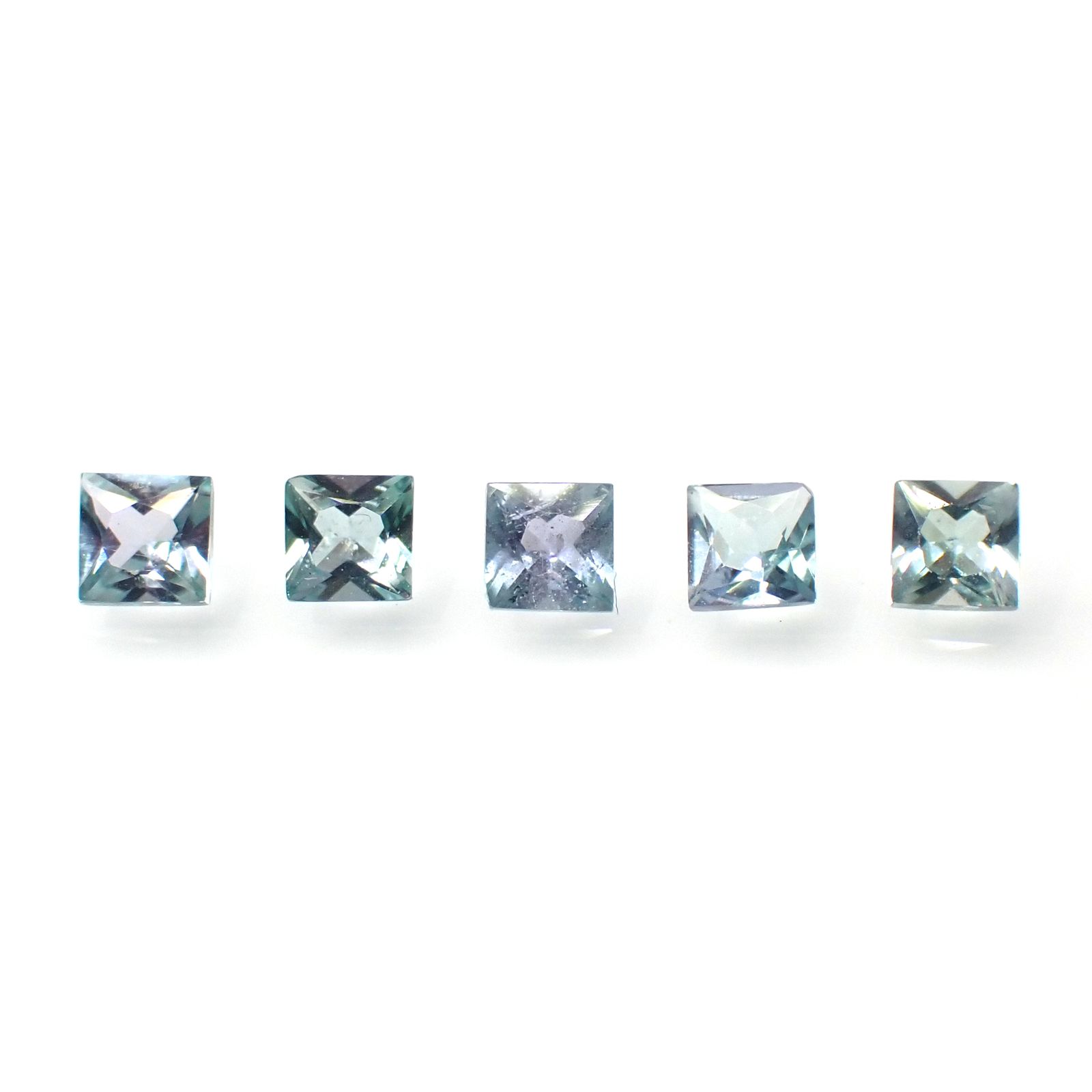 ◆ランダムセレクト-Limited edition-◆<先着10個>◇プリンセスカット◇ブルーグリーンコーネルピン タンザニア産 約0.060-0.080ct[230823219]2.3x2.3mm前後