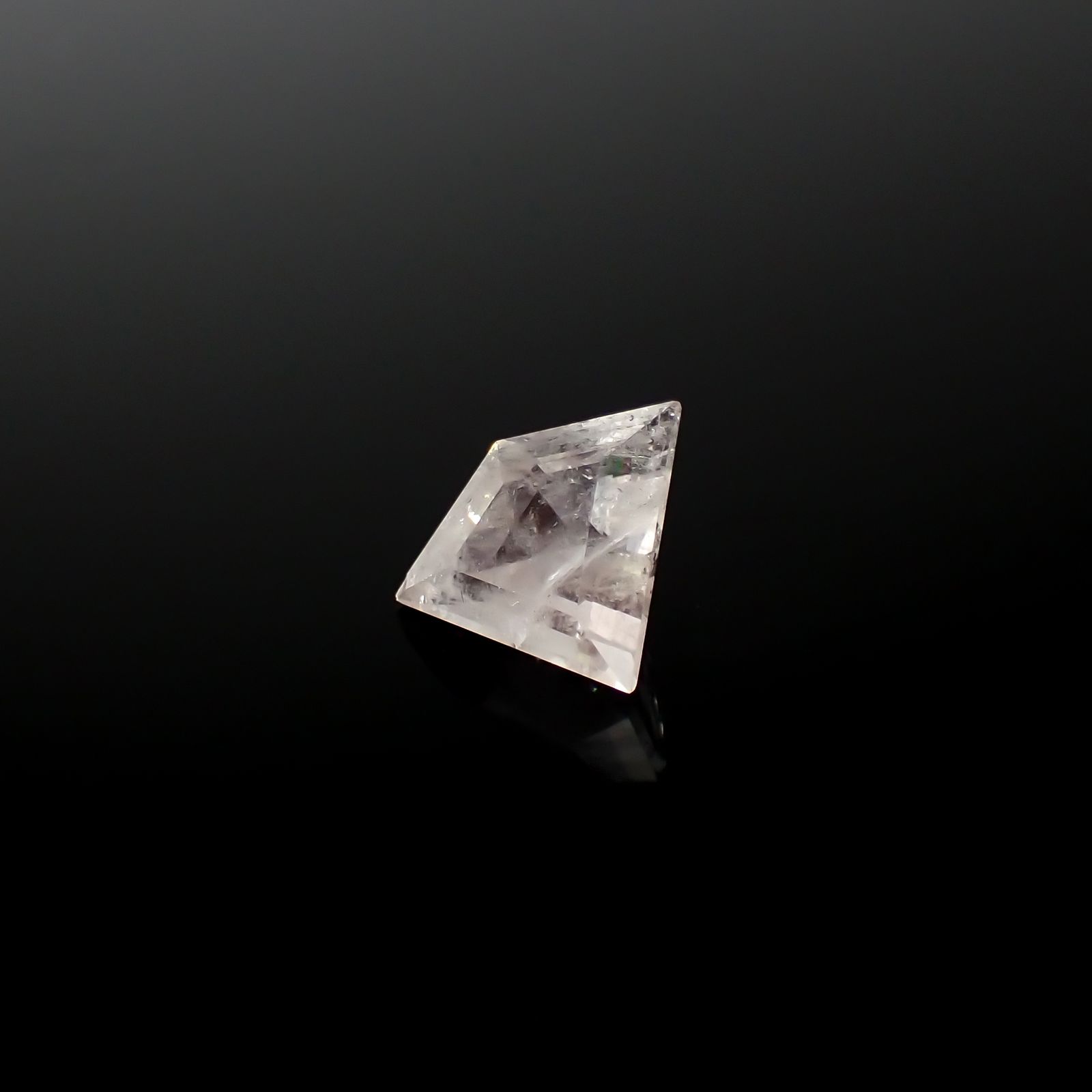 ◇カスタム・ペンタゴンカット◇ピンクエンジェルラダー マダガスカル産 3.65ct[240125434]11.1x13.5mm前後