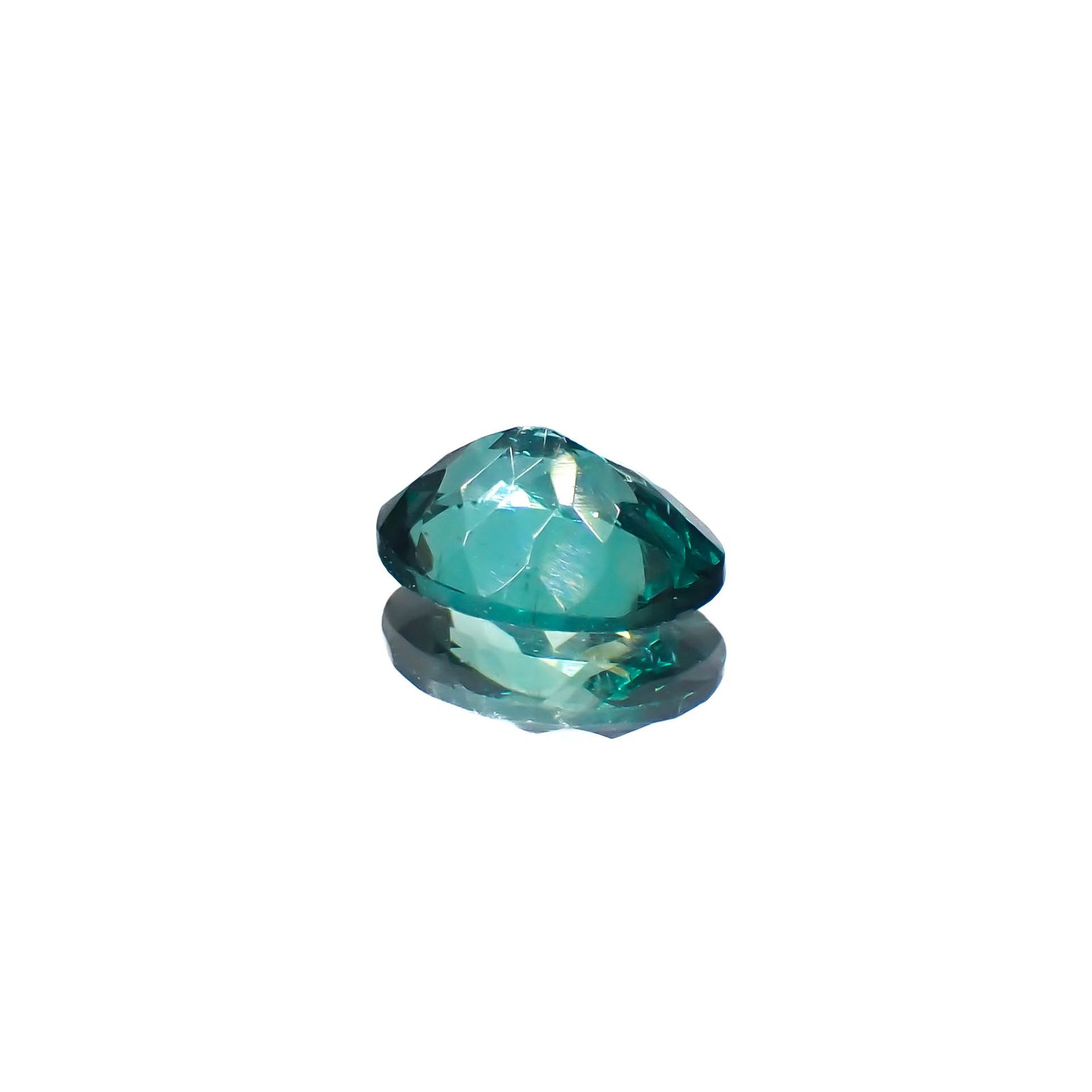 ノーブルモロキサイト マダガスカル産 0.72ct[230321372]6.8x5.1mm前後