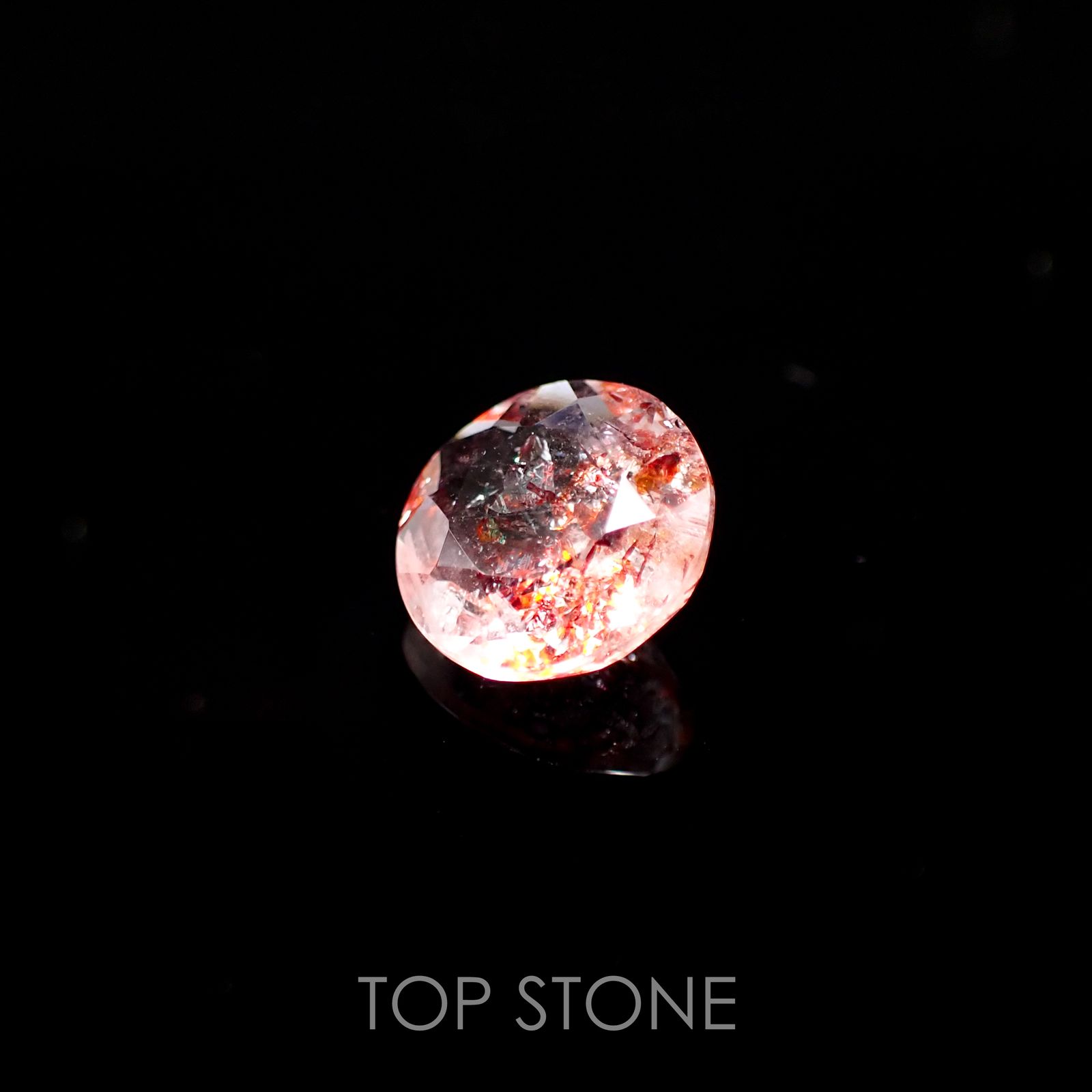 ファイヤークォーツ ナイジェリア産 ルース 1.86ct[210610713]8.7×8.7mm前後