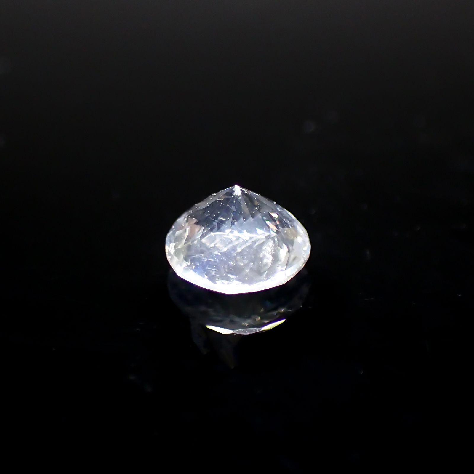 レインボームーンストーン ザンビア産 0.43ct[231224794]5x5mm前後