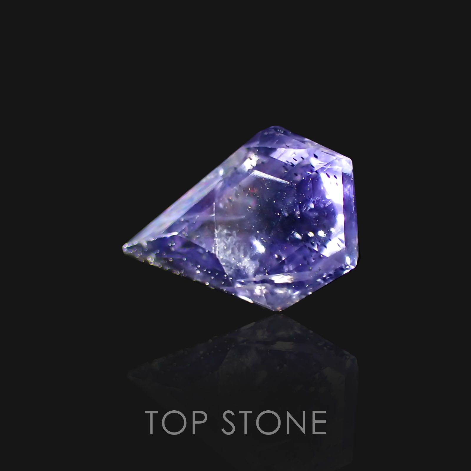 ◇カスタムカット◇アイオライトサンストーン インド・ブラジル産 ルース 1.14ct[21019199]9×6.6mm前後