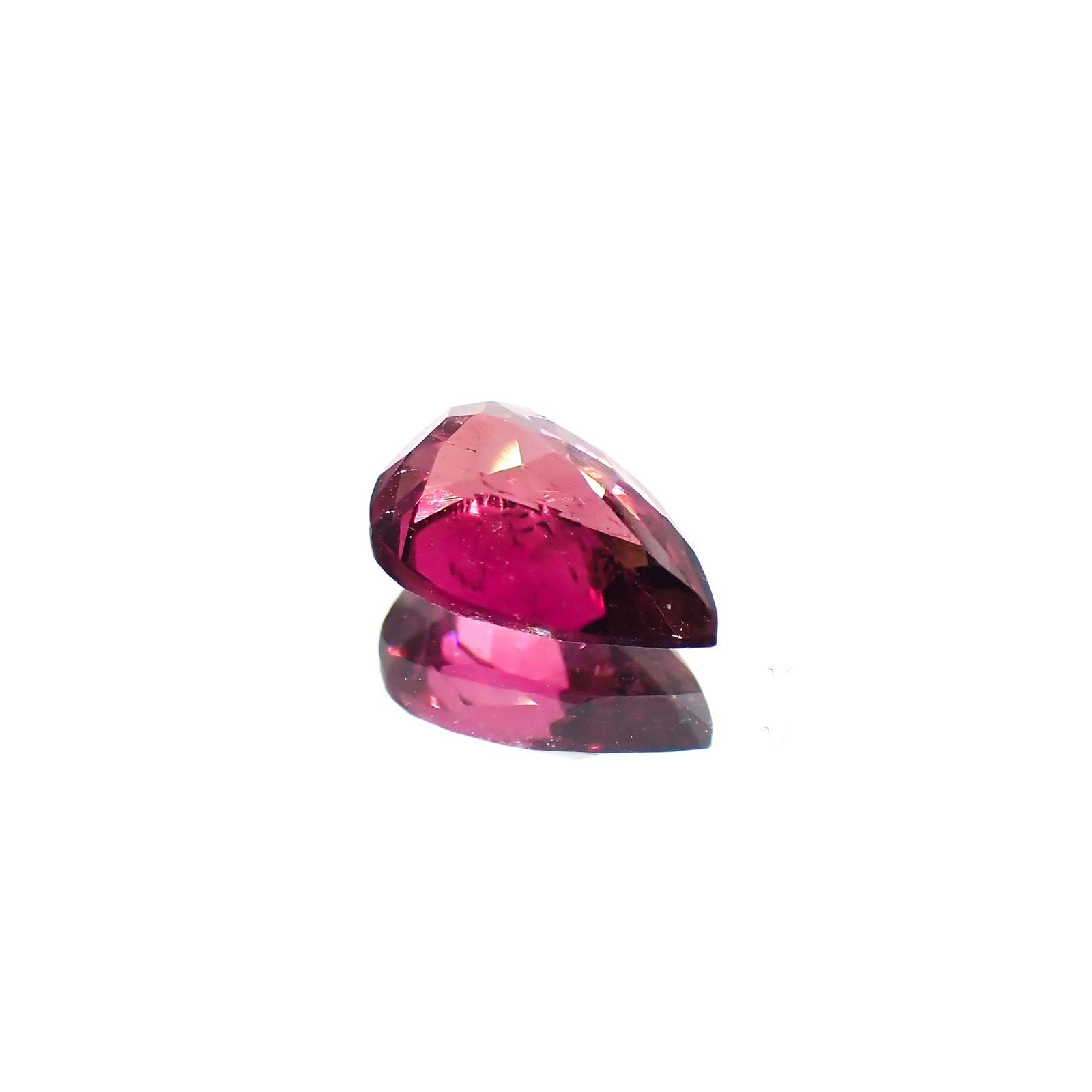 パープルトルマリン(宝石名パープル・トルマリン) ブラジル産 識別済 1.41ct / 9x6.1mm前後 [260313576]