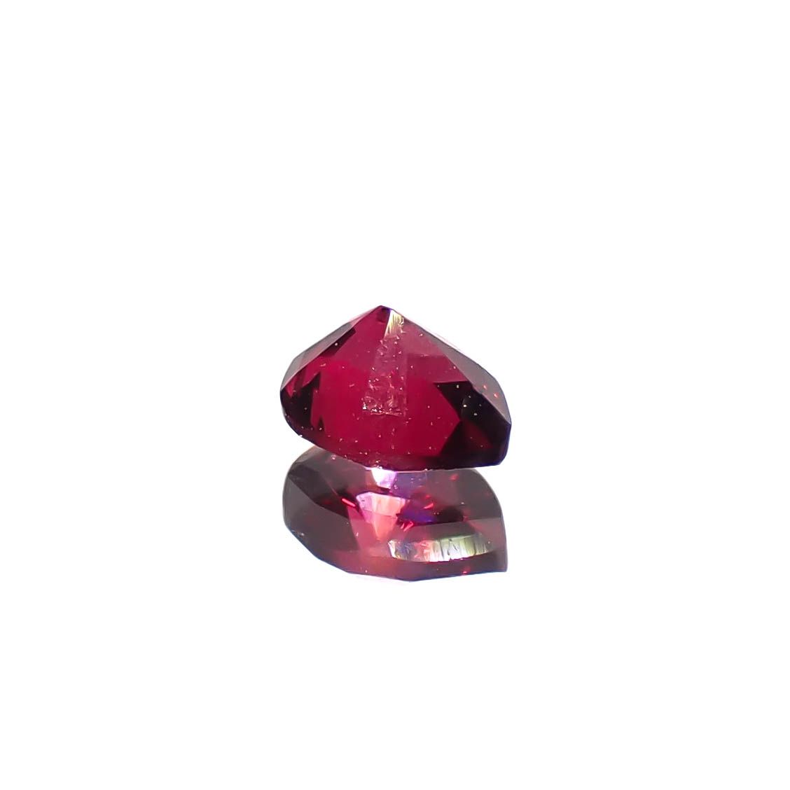 レッドスピネル ビルマ産 0.16ct[240728580]3.8x3mm前後