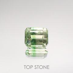 バイカラーツァボライト(宝石名グリーン グロッシュラー・ガーネット) タンザニア産 0.76ct 識別済[210711574]5.1×4.2mm前後