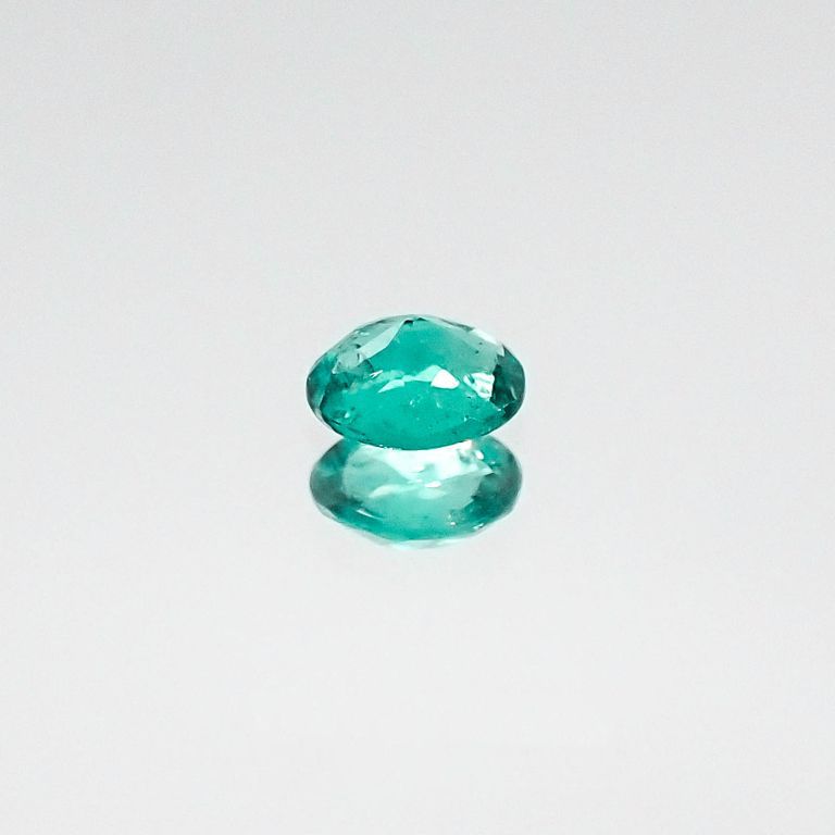 パライバトルマリン(宝石名トルマリン/別名パライバ・トルマリン) ブラジル産 0.109ct ソ付(宝貴協)[20052690]3.4×2.6mm前後