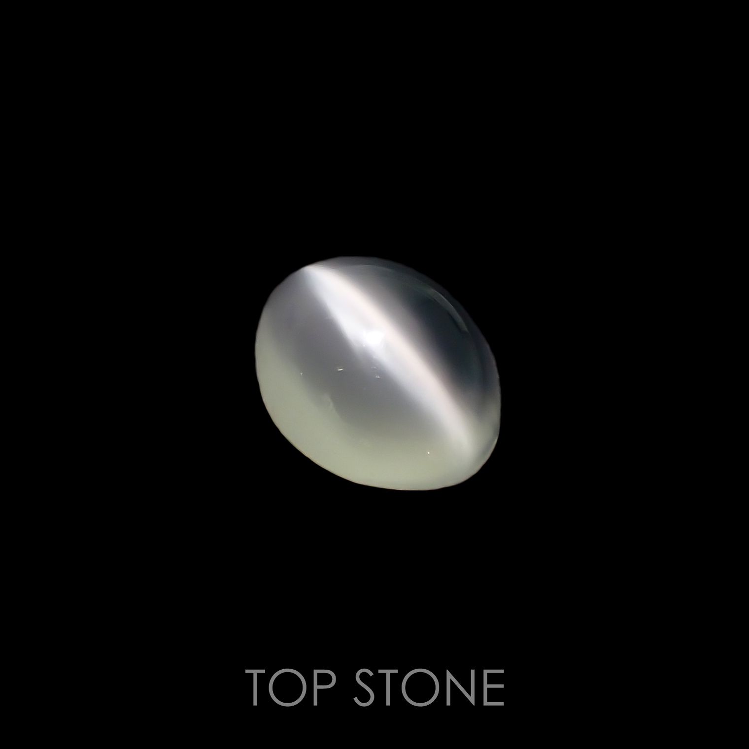 ムーンストーンキャッツアイ(宝石名ムーンストーン・キャッツアイ) インド産 1.21ct 識別済[210912728]7.9×6mm前後
