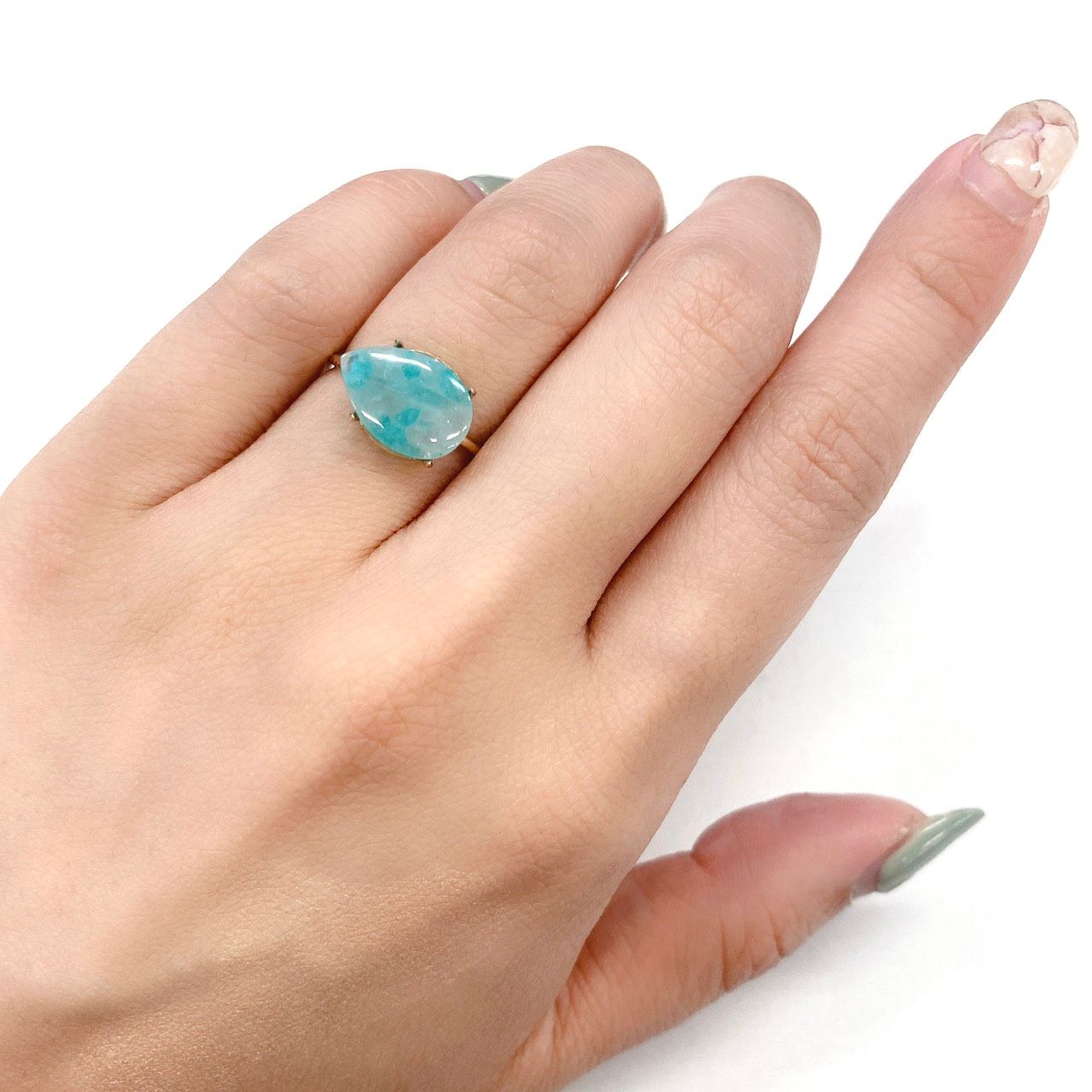 パライバトルマリンインクォーツ ブラジル産 ルース 2.71ct[210410805]12.6×8.7mm前後