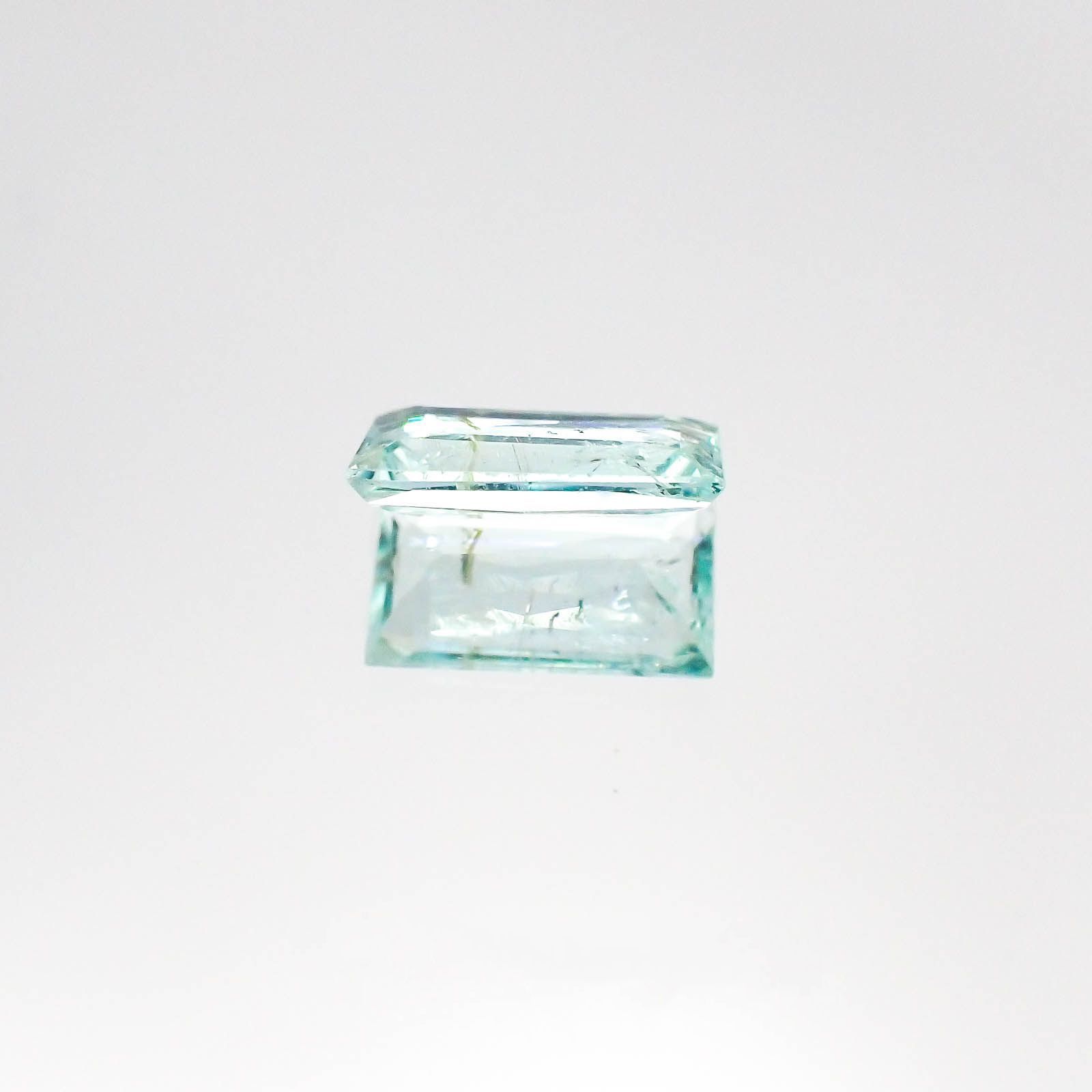 パライバトルマリン(宝石名トルマリン/別名パライバ・トルマリン)モザンビーク産 0.89ct 識別済[230522246]8.4x4.5mm前後