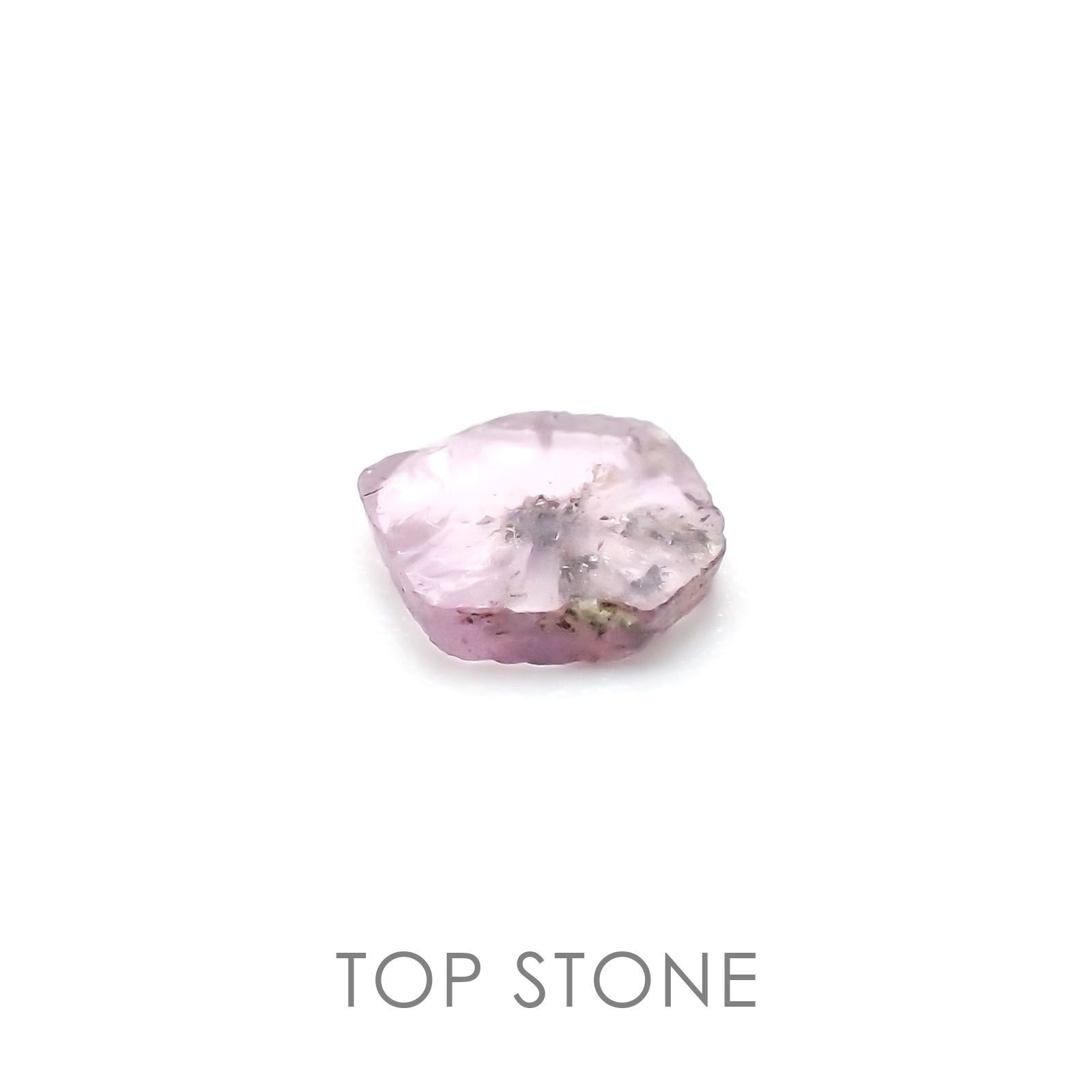 トラピッチェピンクサファイア パキスタン・カシミール産 原石・結晶 0.48ct[20106828]5.6×4.9mm前後