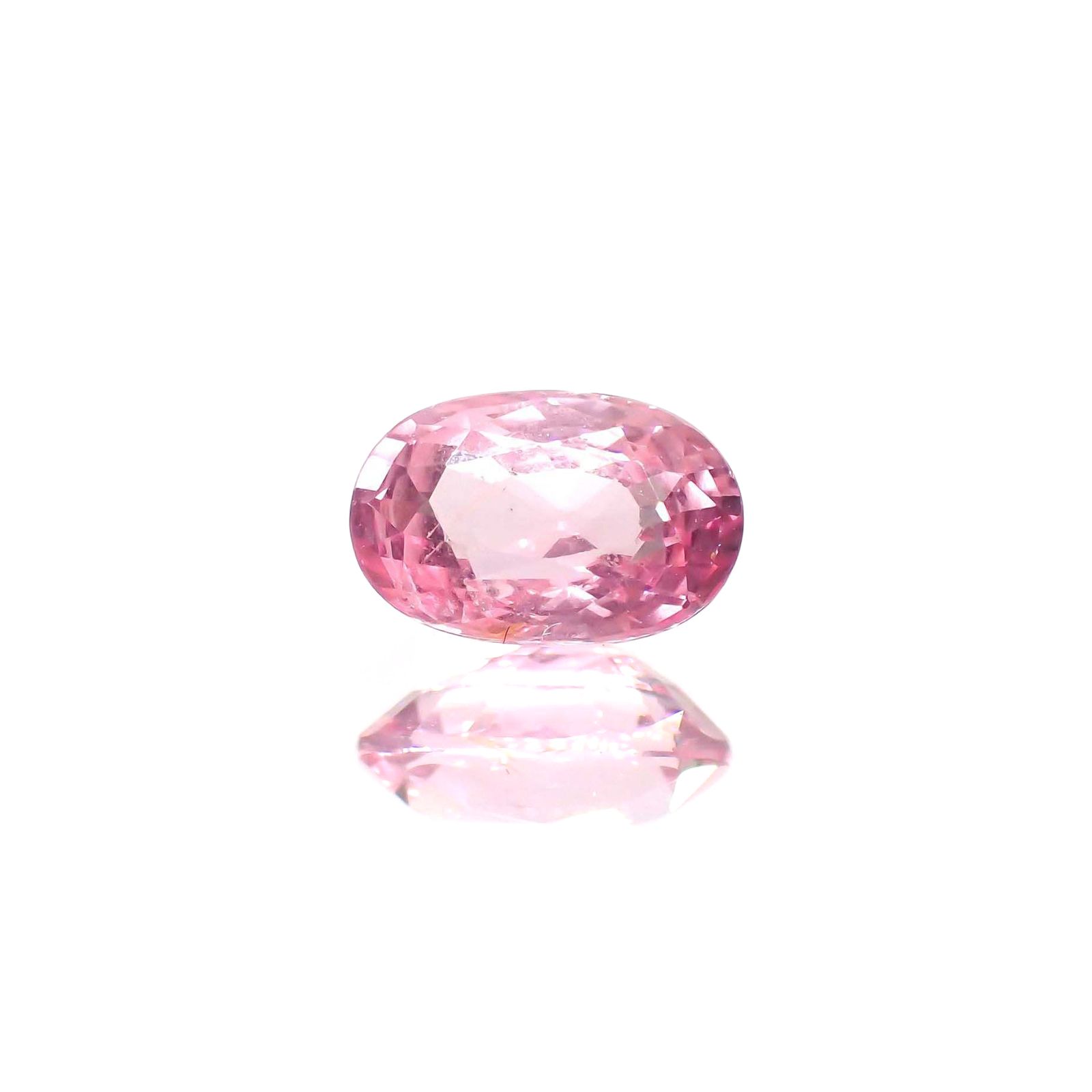 ピンクスピネル(宝石名ピンク・スピネル)タンザニア産 ソ付(彩珠) 1.212ct / 7.6x5mm前後 [260222571]