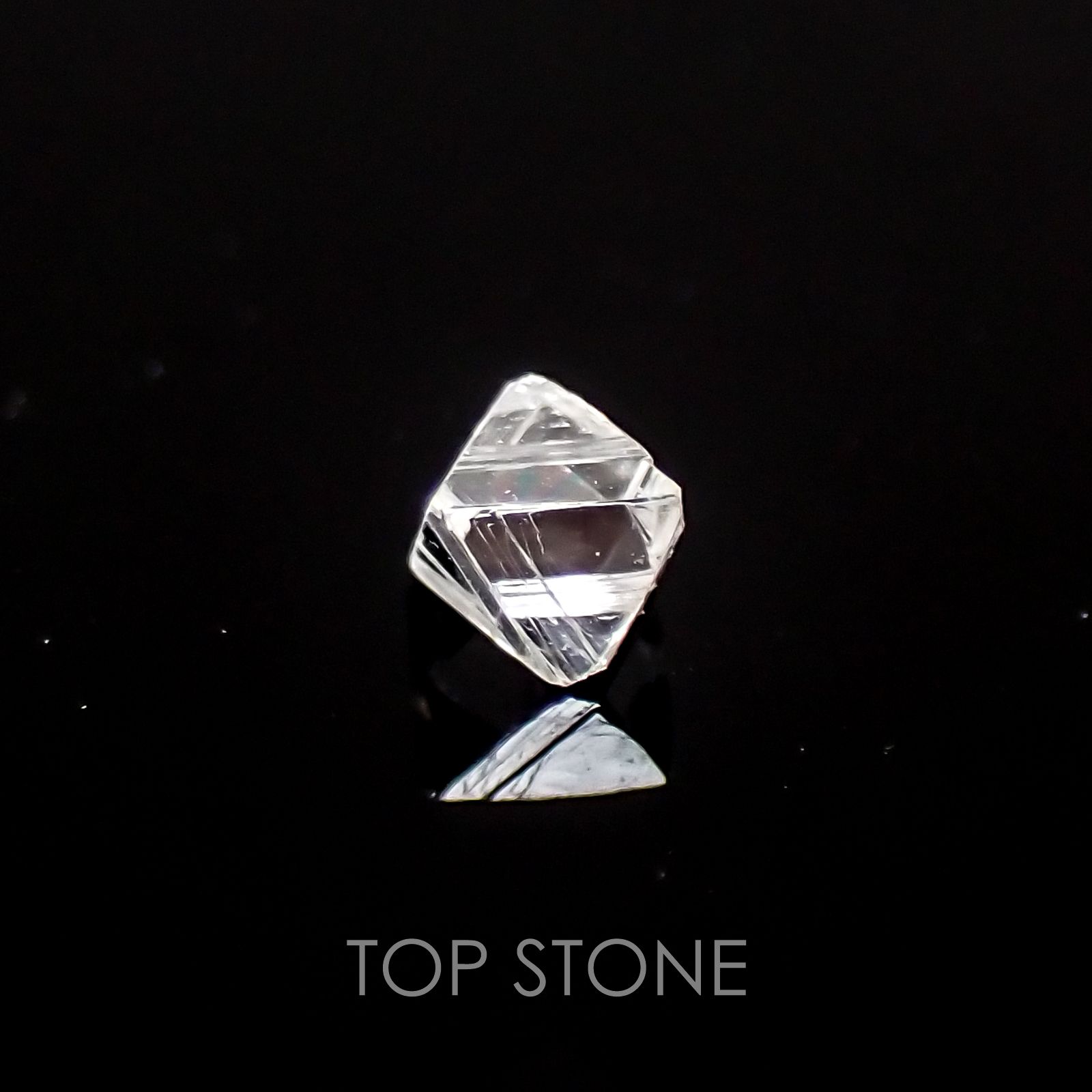 ソーヤブルダイヤモンド 原石 ロシア産 ルース 0.073ct[210310106]2.8×2.3mm前後