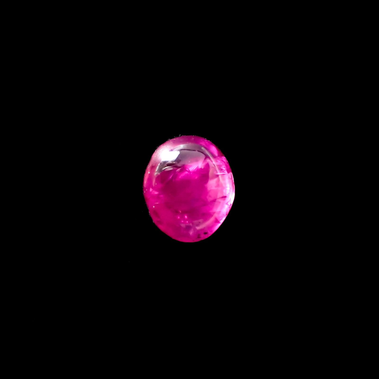 ルビー 非加熱(宝石名ルビー)ビルマ産 0.61ct 識別済[240628065]4.7x4.4mm前後