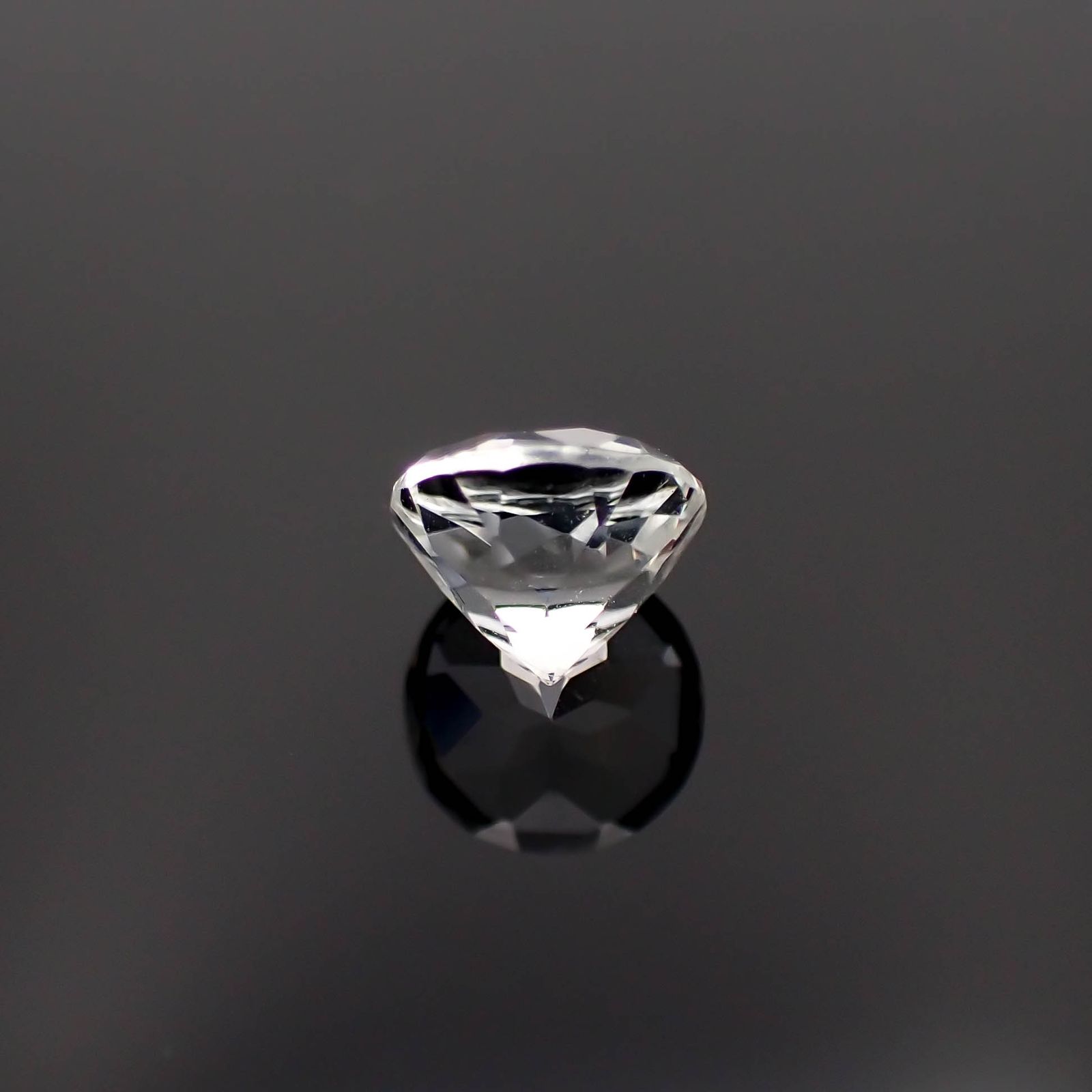 ゴッシェナイト パキスタン・ヒマラヤ産 0.86ct[230421840]6.1x6.1mm前後