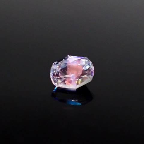◇カスタムカット◇レインボームーンストーン マダガスカル産 0.32ct [250229849]5x3.8mm前後