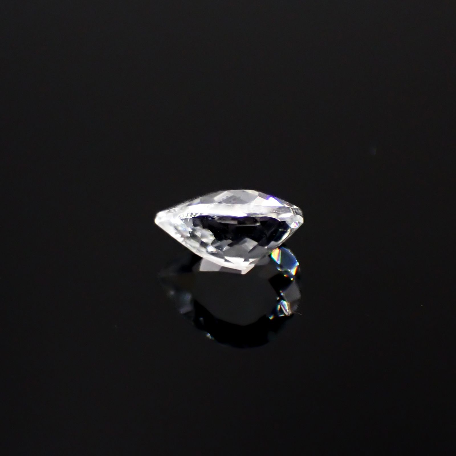 フェナカイト ブラジル産 0.71ct[240928823]6.6x5.8mm前後