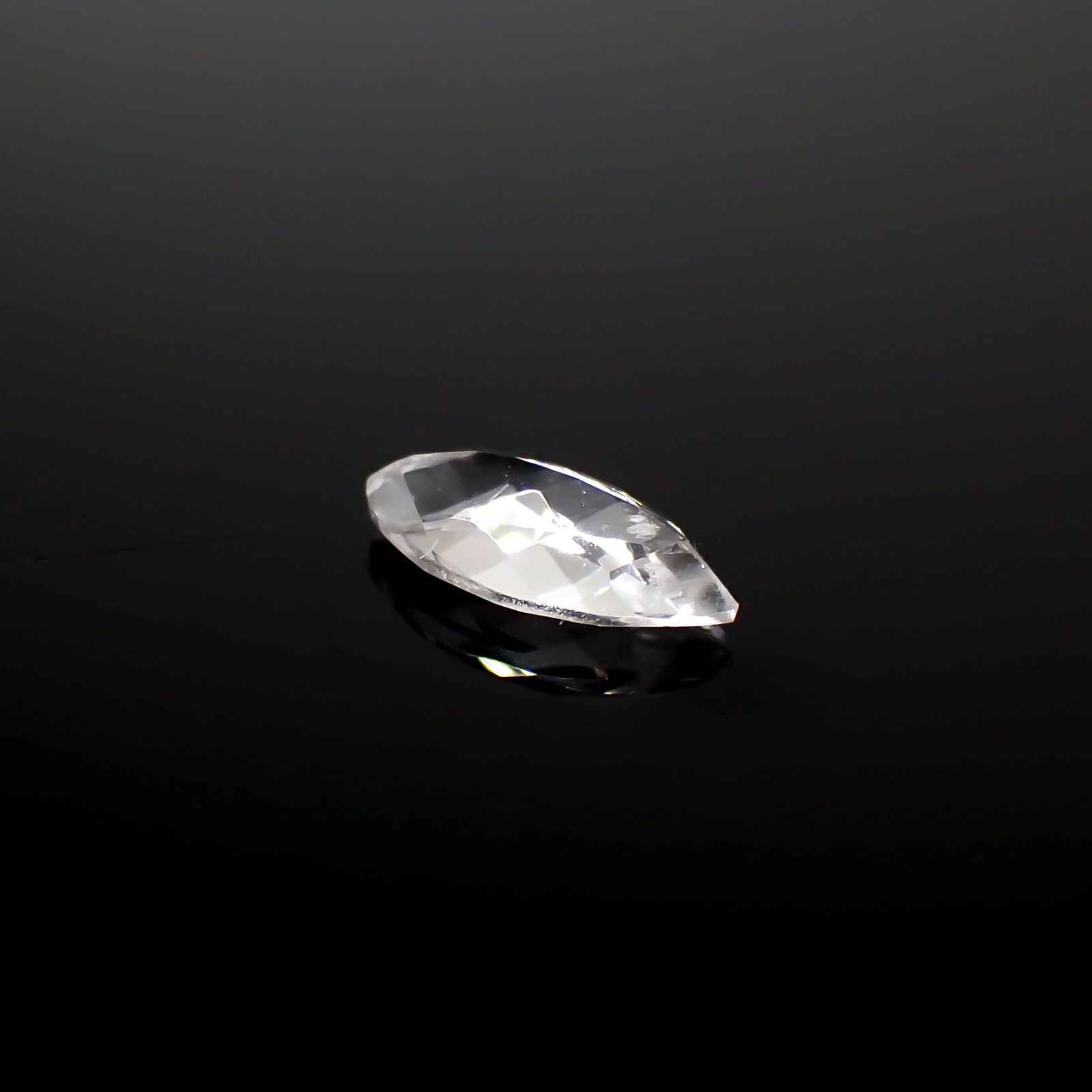 フェナカイト ブラジル産 0.54ct[240226270]8.3x4mm前後