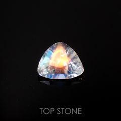 レインボームーンストーン(宝石名ラブラドライト)マダガスカル産 0.40ct 識別済[221119177]4.7x5.8mm前後