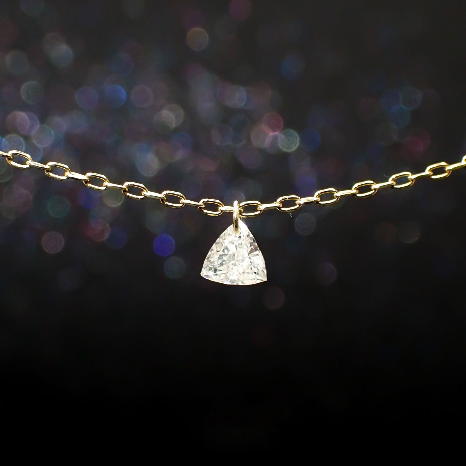 ◇La terre(ラ・テール)◇K18ダイヤモンドチャーム TTLC/SI (宝石名ダイアモンド) 0.127ct 識別済[220115351]3.1x3.2mm前後