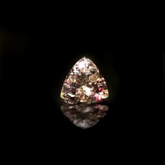 ティンカーベルクォーツ ブラジル産 0.69ct[240125448]6.1x6mm前後