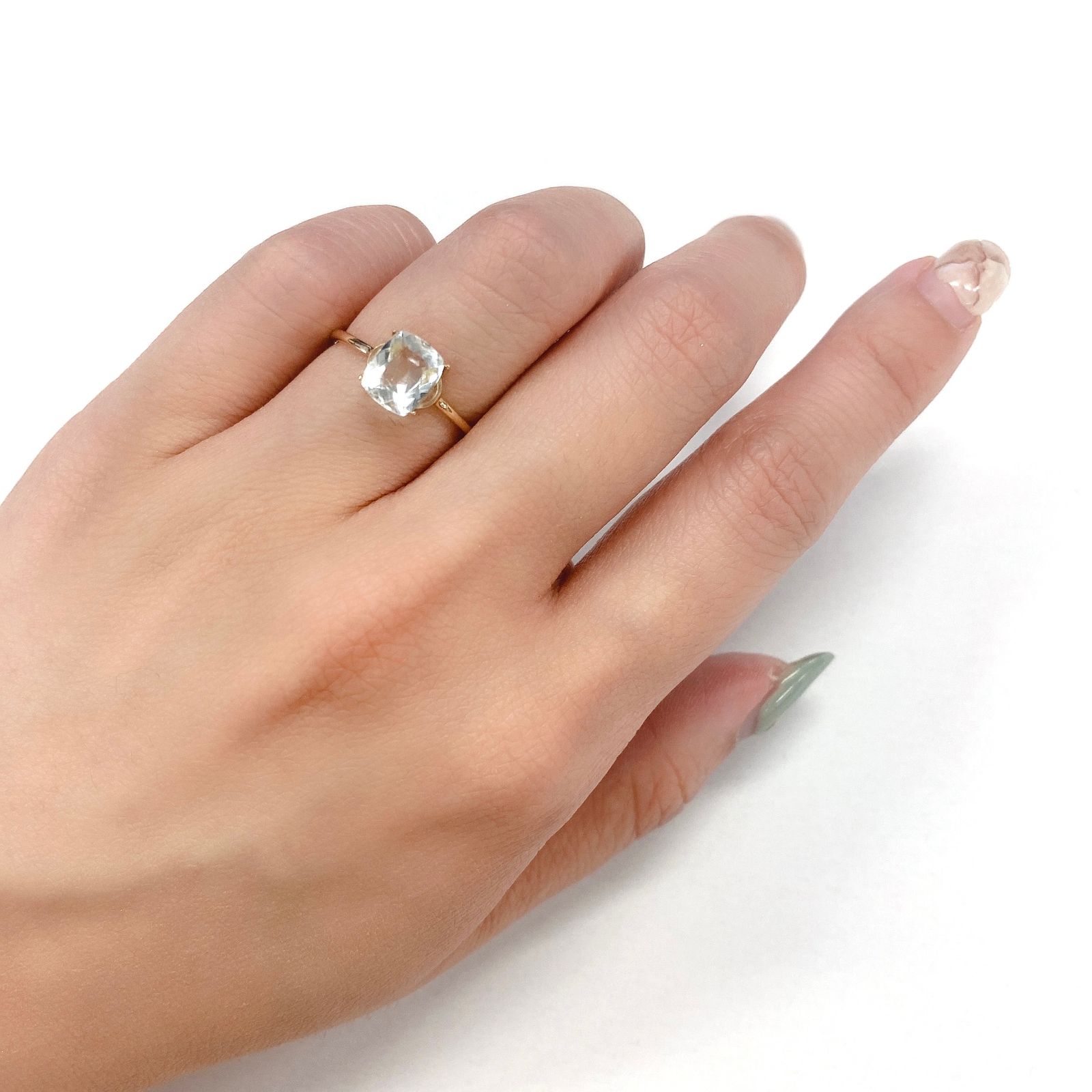 ハイアライトオパール メキシコ産 ルース 1.05ct[21048252]7.6×6.3mm前後