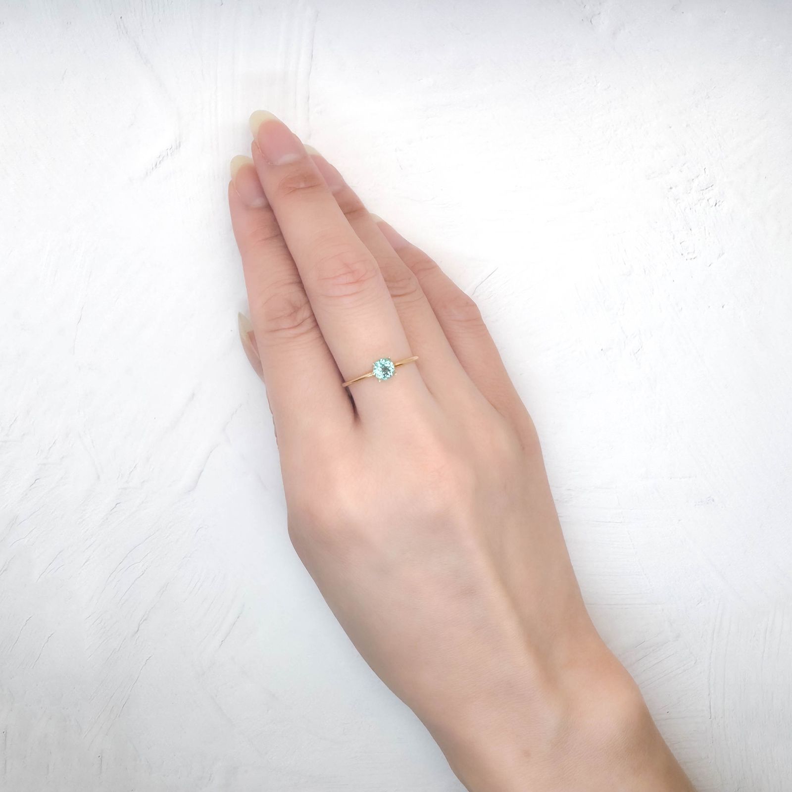 パライバトルマリン ブラジル産 0.35ct [250931076]4.7x4.7mm前後