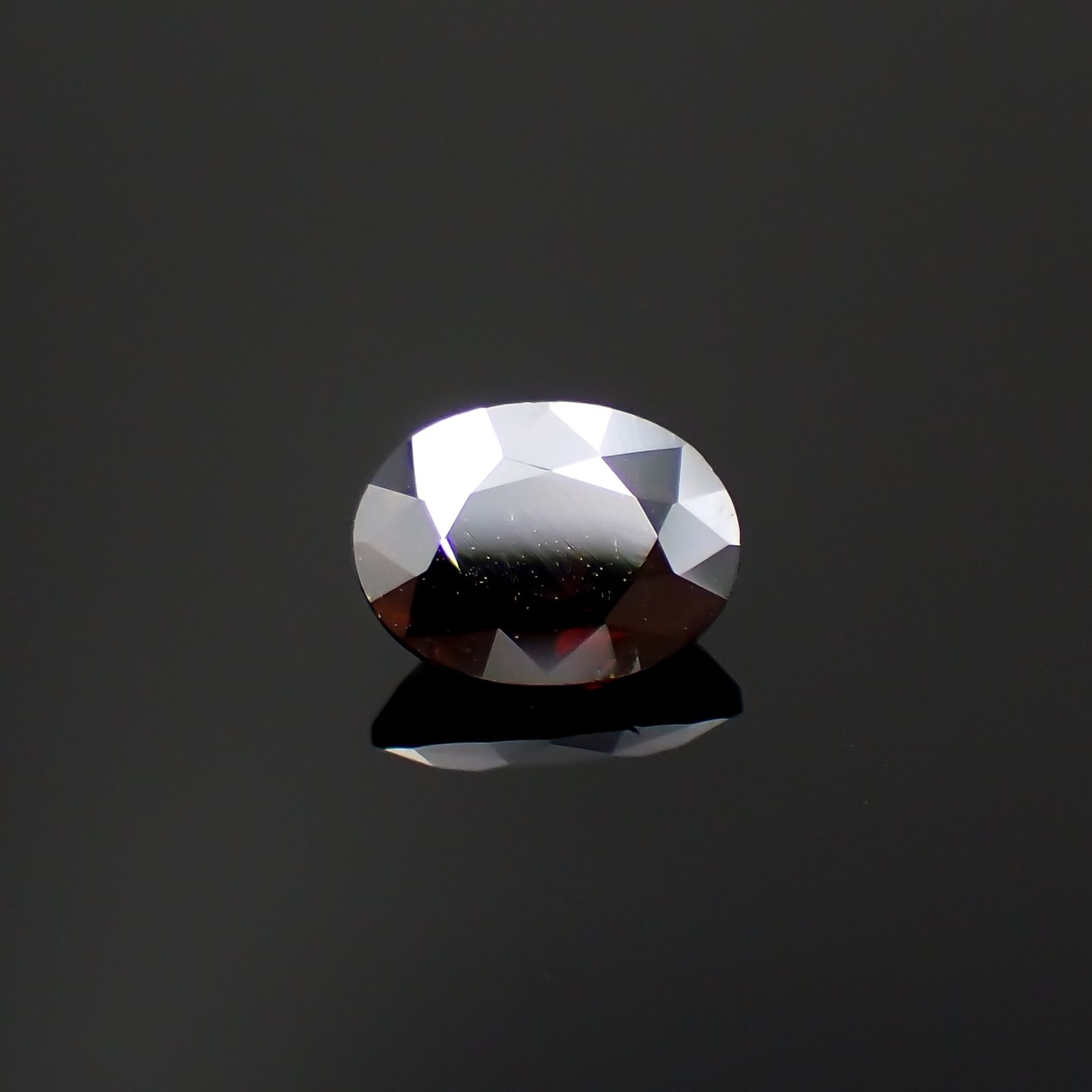 アナテース(宝石名アナテース)パキスタン産 1.577ct ソ付(日独)[230421879]8.04x6.07mm前後