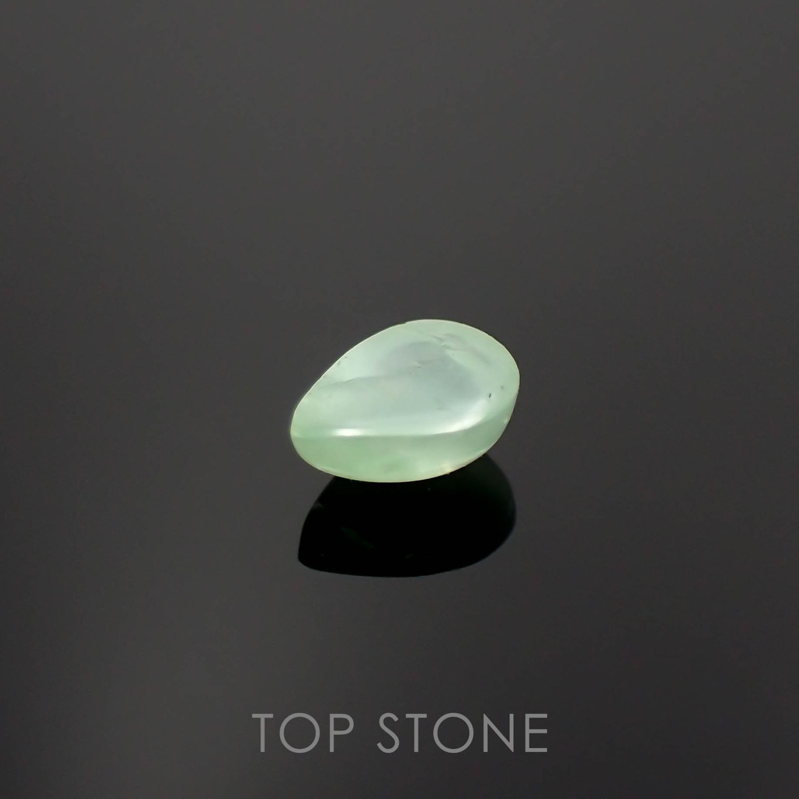 バナジウムコーネルピンキャッツアイ(宝石名コーネルピン)タンザニア産 0.32ct 識別済[230120315]5.1x3.6mm前後