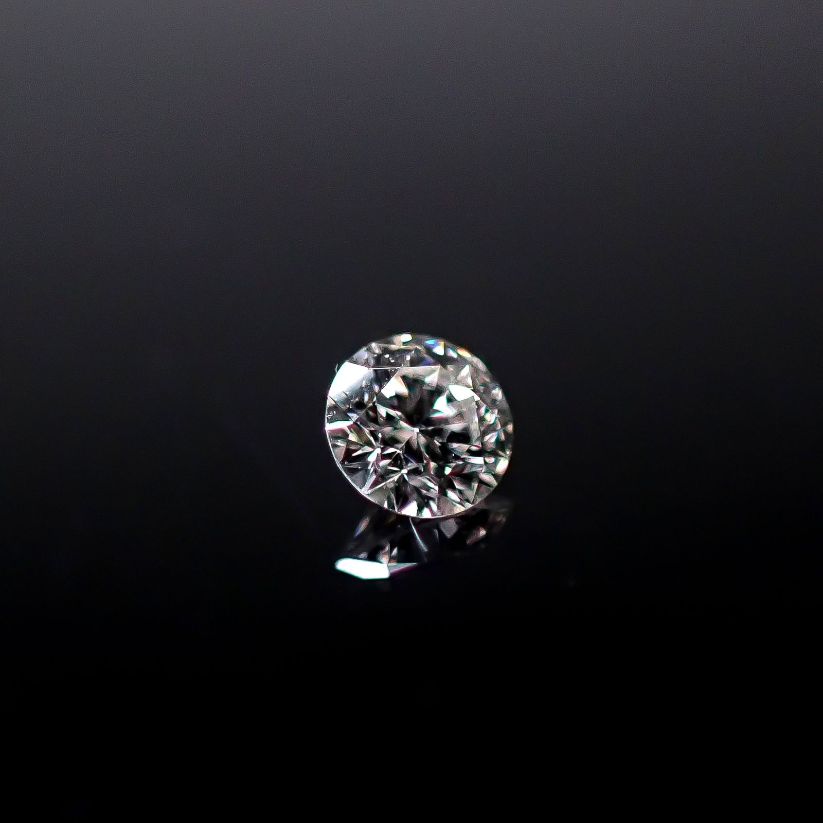 ダイヤモンド SI1-VS ハート&キューピッド 0.038ct / 2.2x2.2mm前後 [251031184]