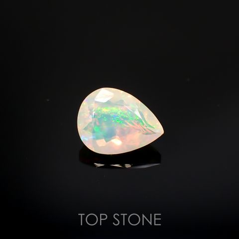 エチオピアオパール(宝石名オパール)エチオピア産 0.93ct 識別済[220114791]8.9x6.8mm前後