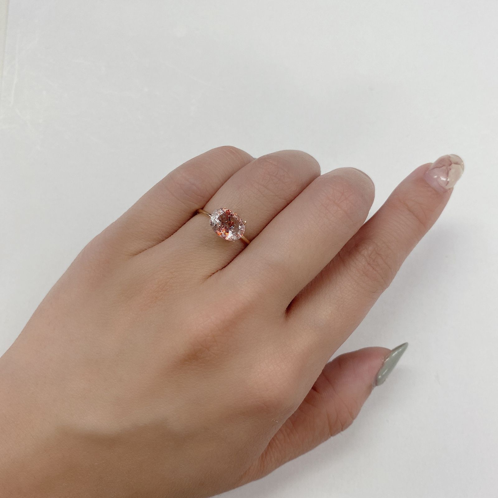 ファイヤークォーツ ナイジェリア産 ルース 1.47ct[210410204]9.1×6.9mm前後